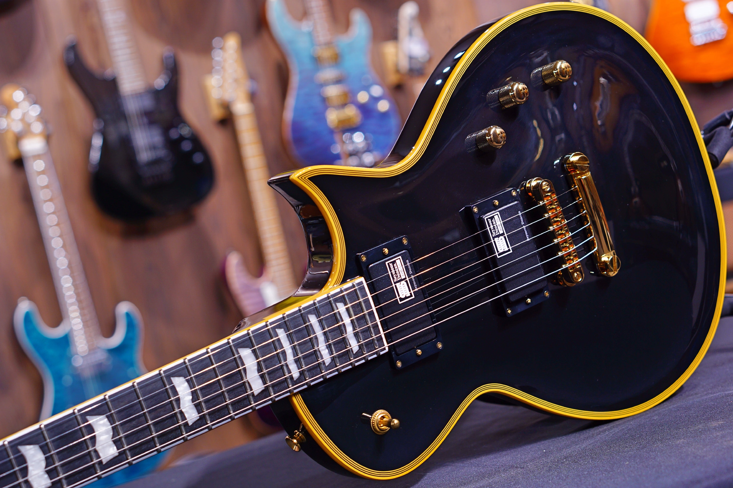 ESP EDWARDS ECLIPSE E-MA-135C Gold Vintage Black ED2031596 - HIENDGUITAR EDWARDS GUITAR