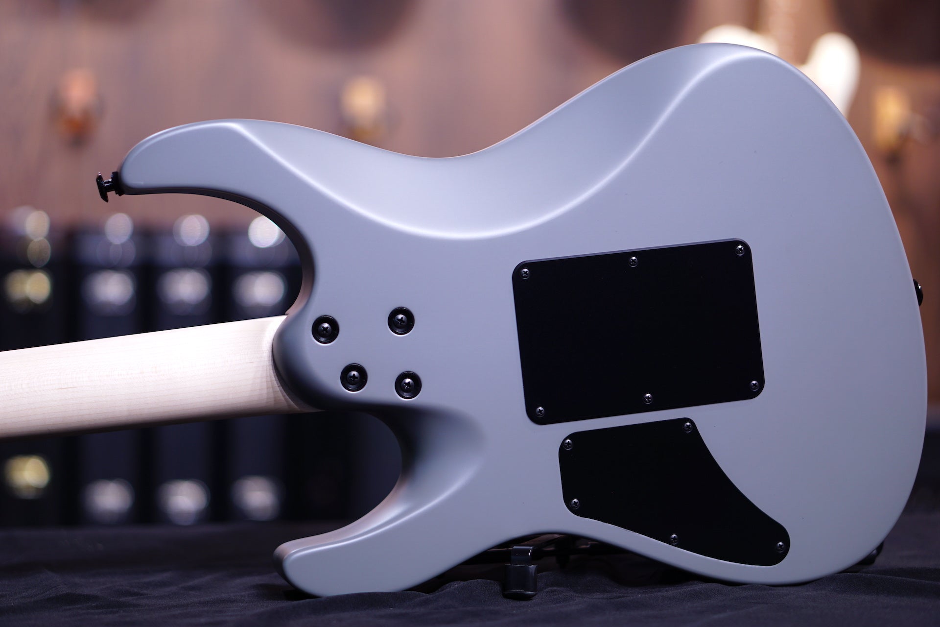 Suhr Modern Terra Limited Edition mountain gray Floyd 66042 - HIENDGUITAR SUHR GUITAR