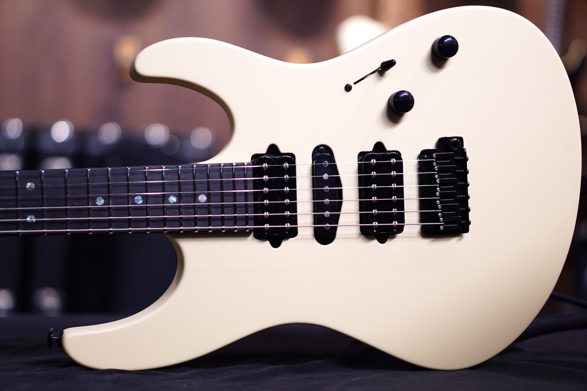 Suhr Modern Terra Limited Edition desert sand 510 69002 - HIENDGUITAR SUHR GUITAR