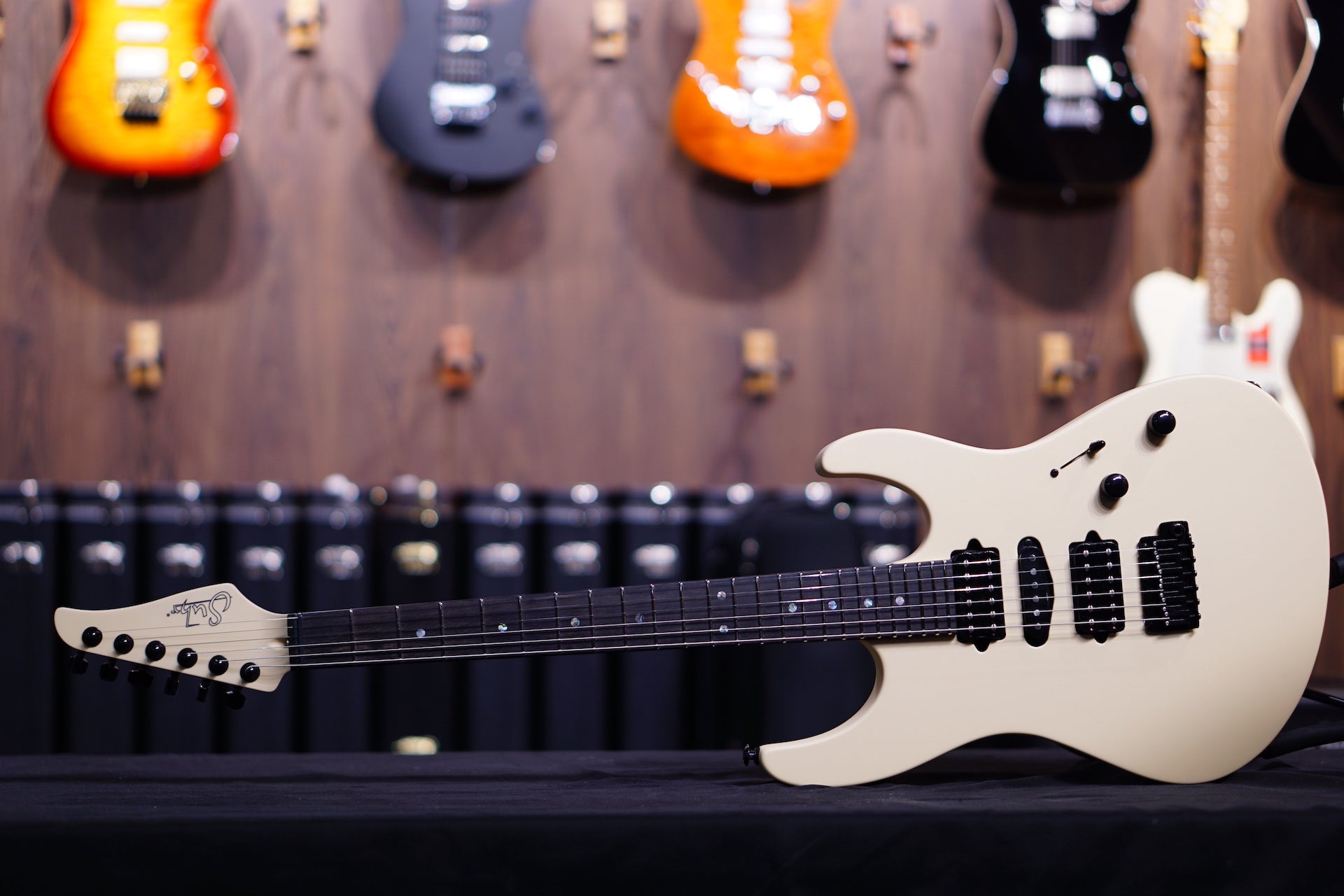 Suhr Modern Terra Limited Edition desert sand 510 69002 - HIENDGUITAR SUHR GUITAR