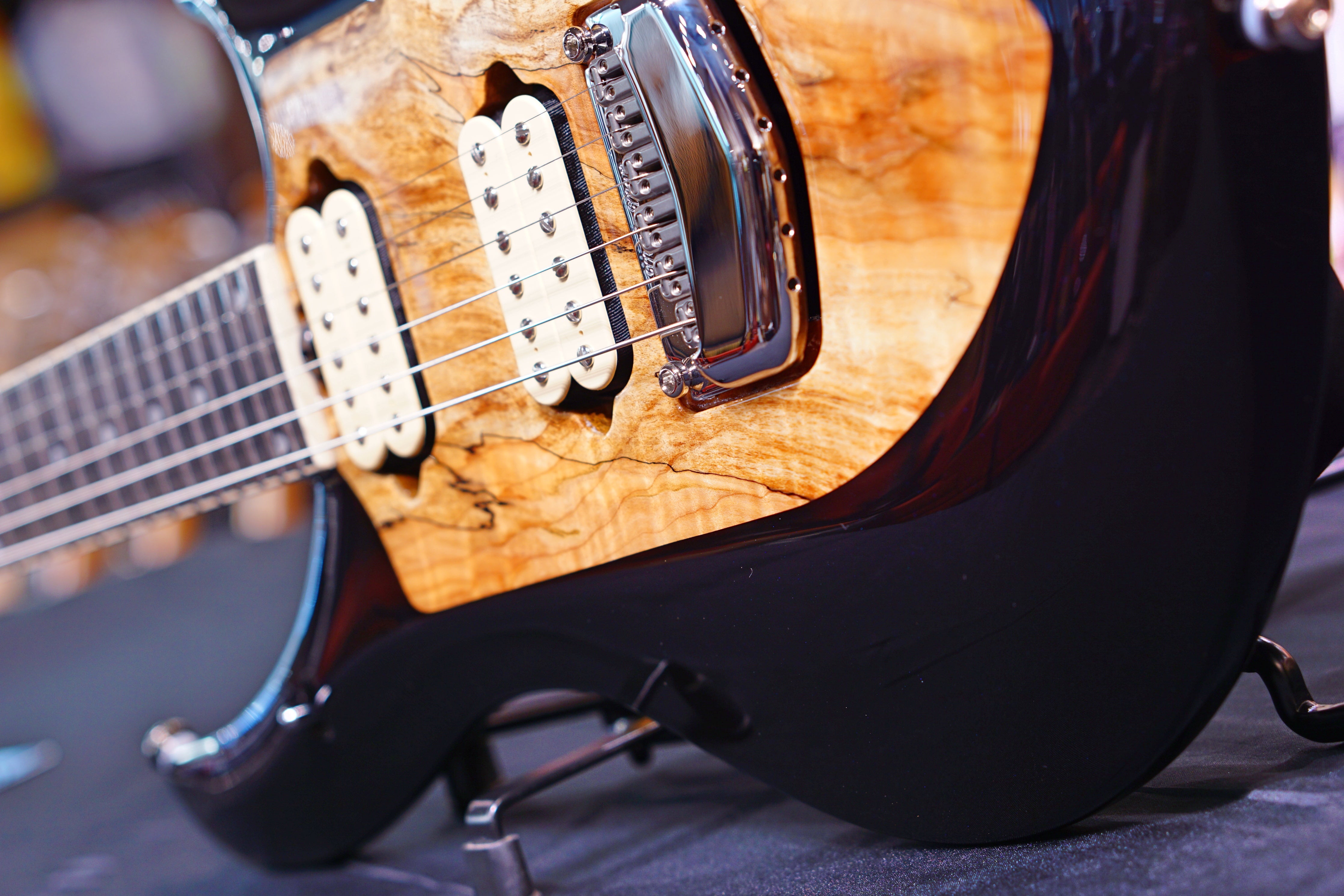 Ernie Ball Music Man BFR John Petrucci Majesty - Steakhouse M12066 - HIENDGUITAR Musicman GUITAR