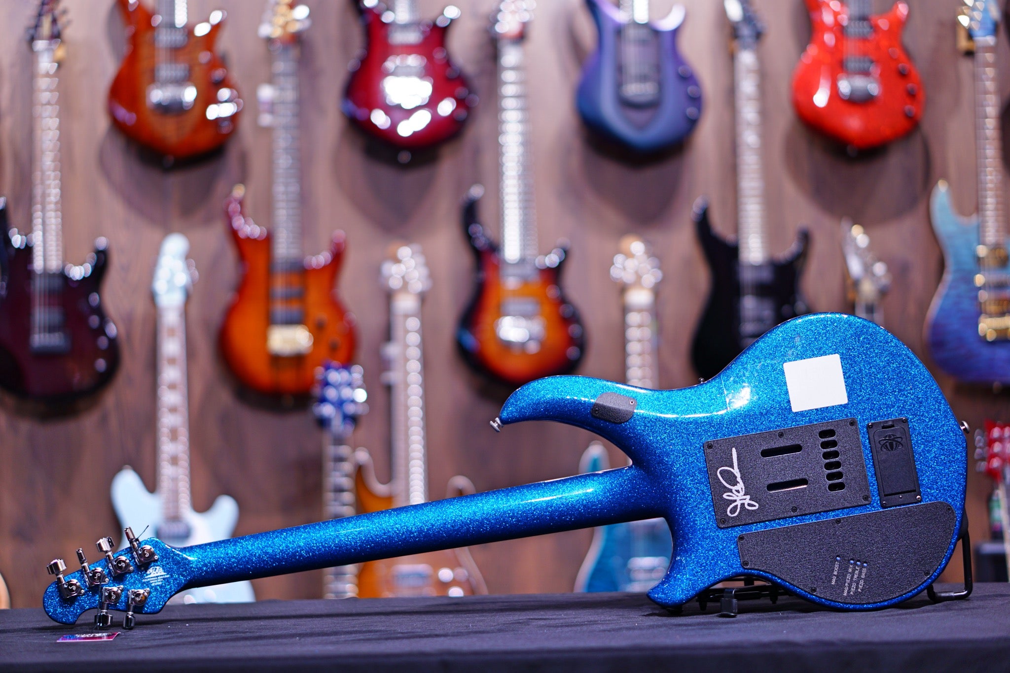 Music Man John Petrucci Majesty Bfr Marine Blue Sparkle M10760 - HIENDGUITAR Musicman GUITAR