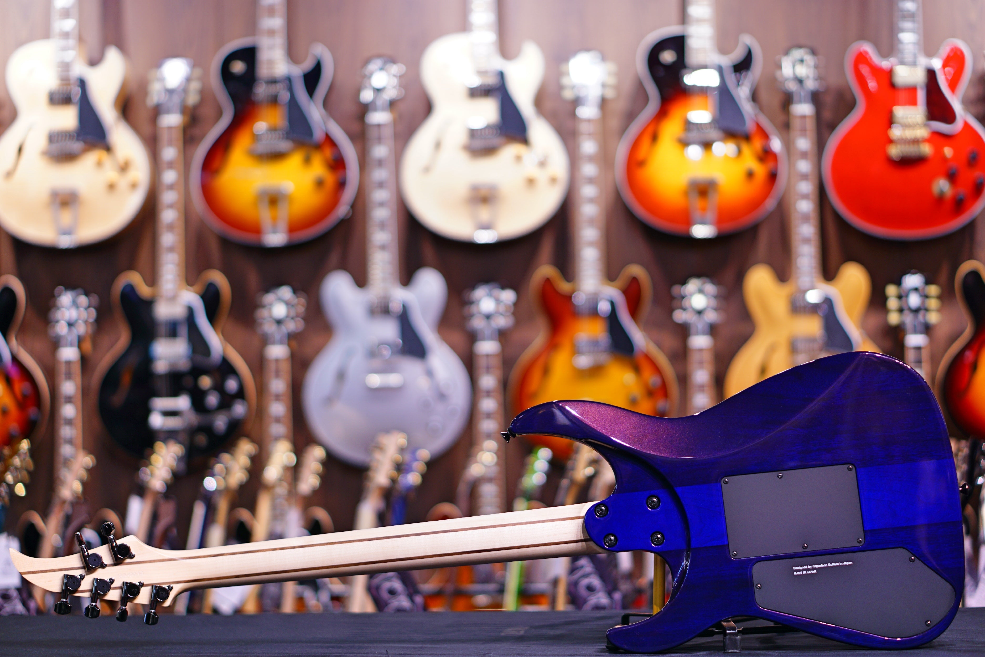 Caparison Dellinger Prominence Trans. Spectrum Blue - HIENDGUITAR Caparison GUITAR