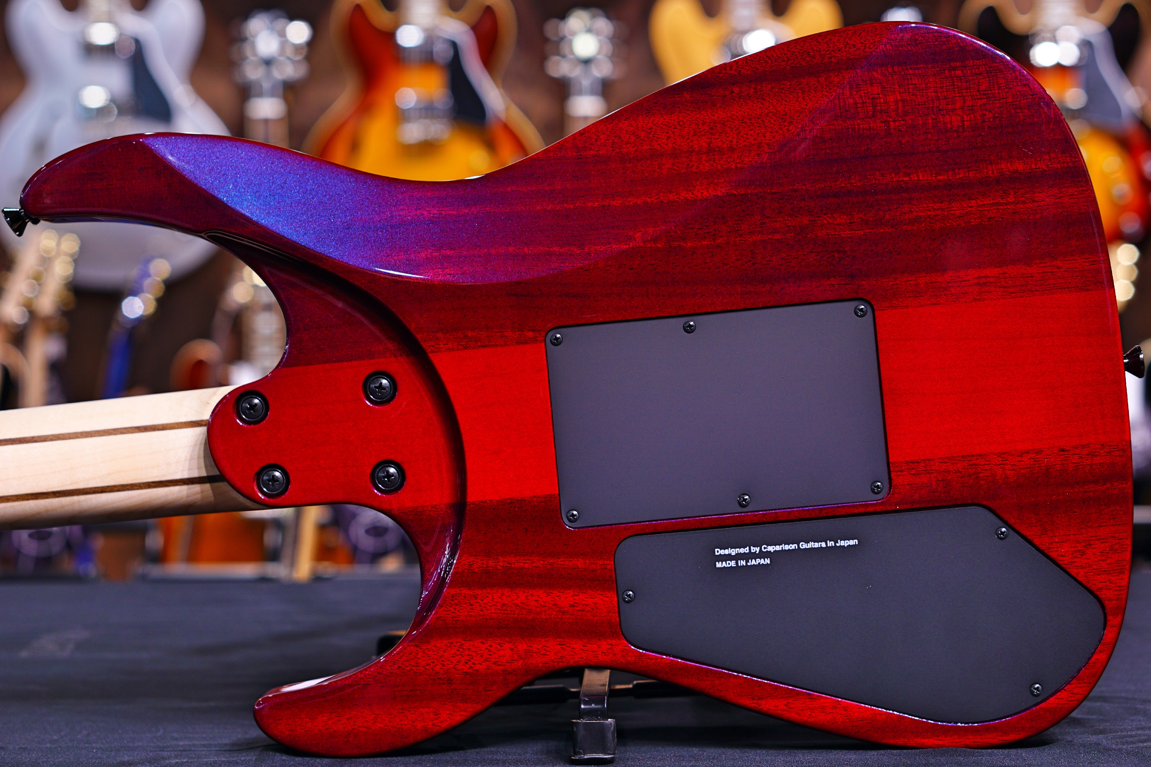 Caparison Dellinger Prominence Trans. Spectrum Red 6 string - HIENDGUITAR Caparison GUITAR