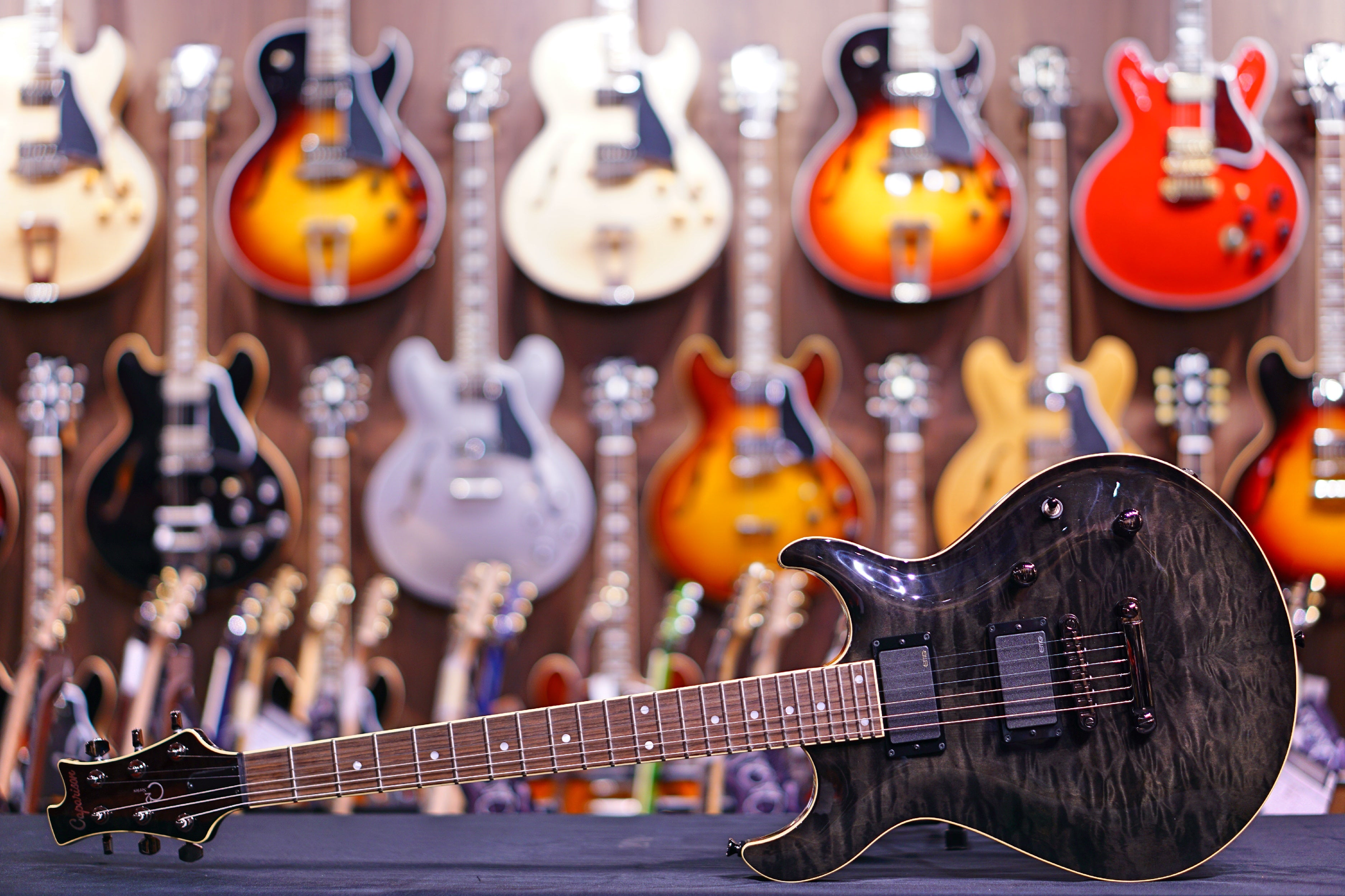 Caparison Angelus C2 trans Black - HIENDGUITAR Caparison GUITAR