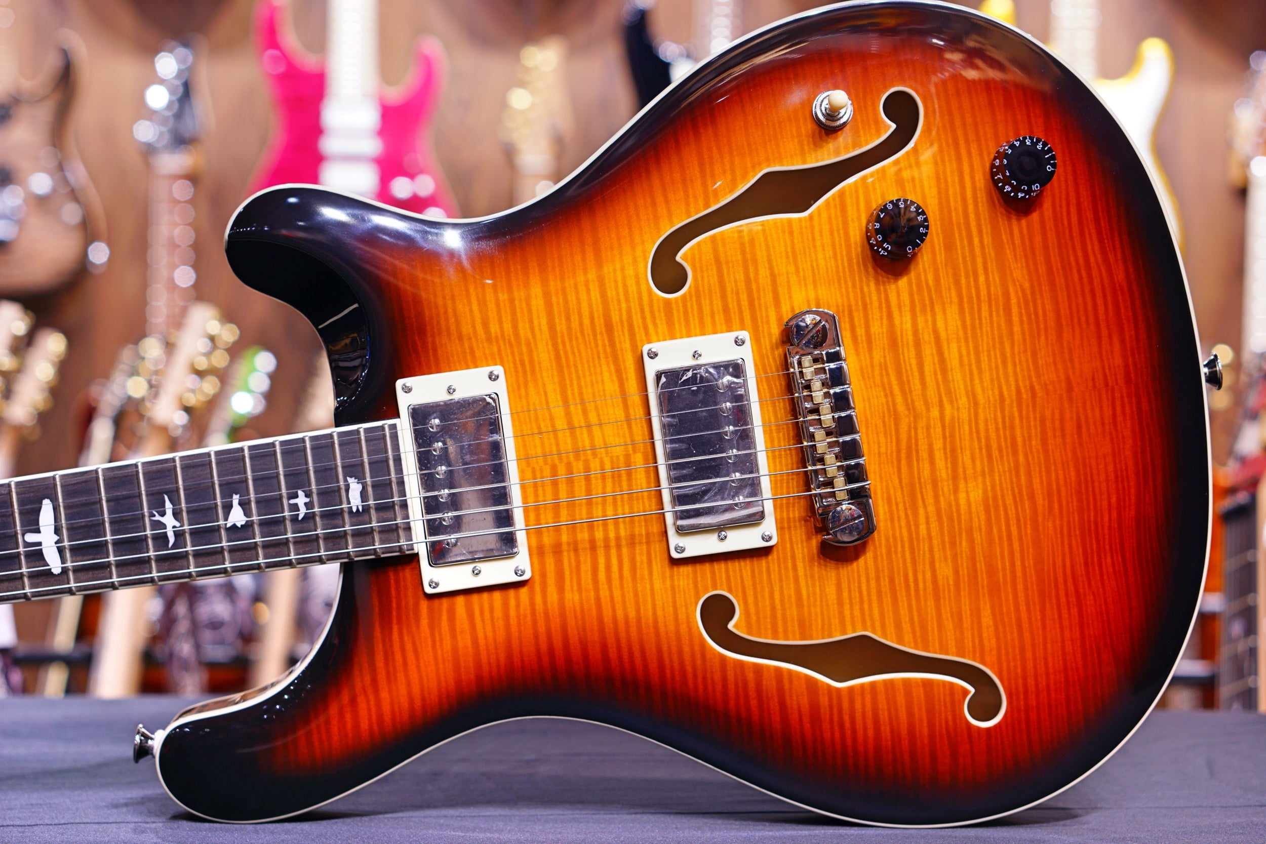 PRS SE Hollowbody II - Tri-Color Sunburst - HIENDGUITAR PRS SE GUITAR