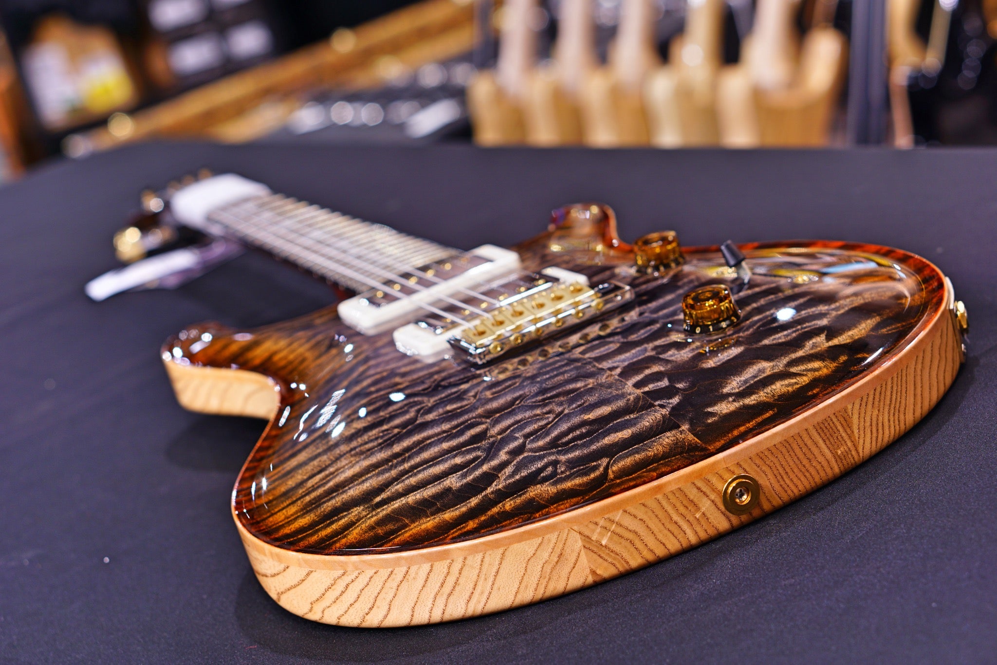 PRS Custom 24 burnt maple leaf Artist quilt Hiend Spec 19 291270 - HIENDGUITAR PRS GUITAR