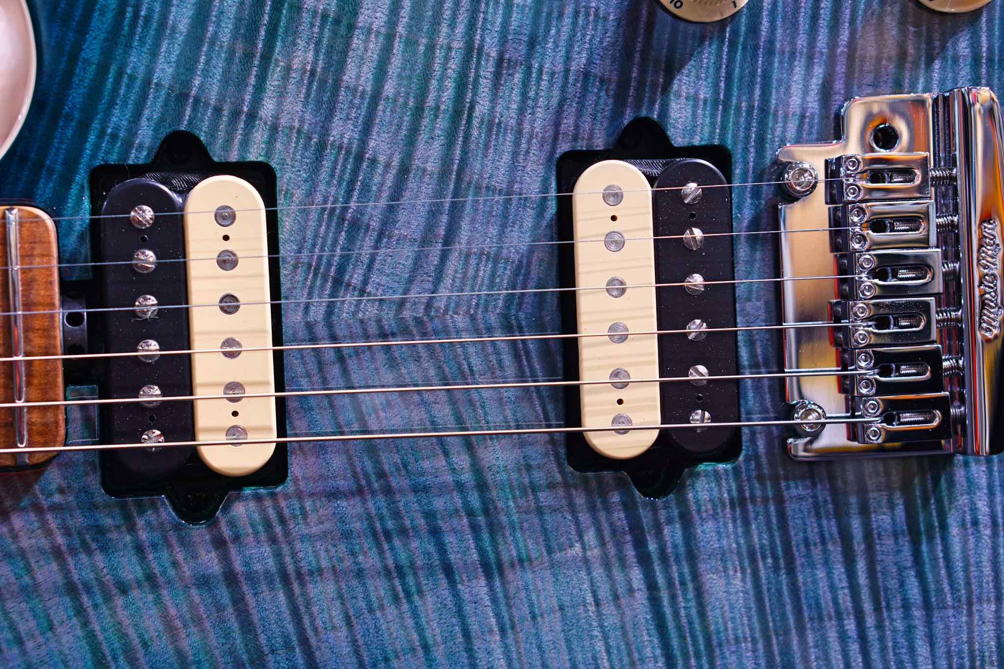 Music Man Axis Super Sport Electric Guitar - Yucatan Blue Flame G98155 - HIENDGUITAR Musicman GUITAR