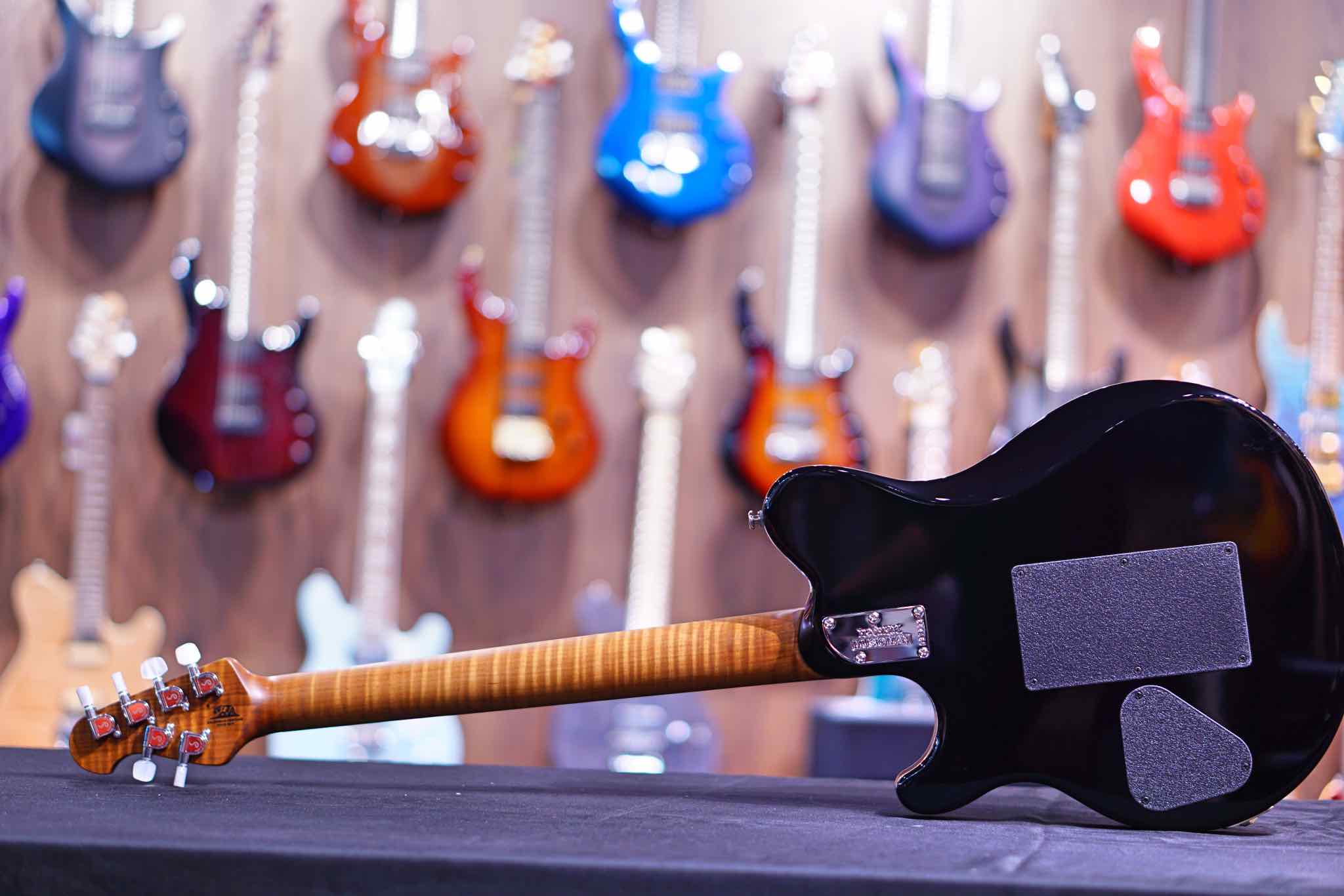 Music Man Axis Yucatan Blue Flame G97293 - HIENDGUITAR Musicman GUITAR