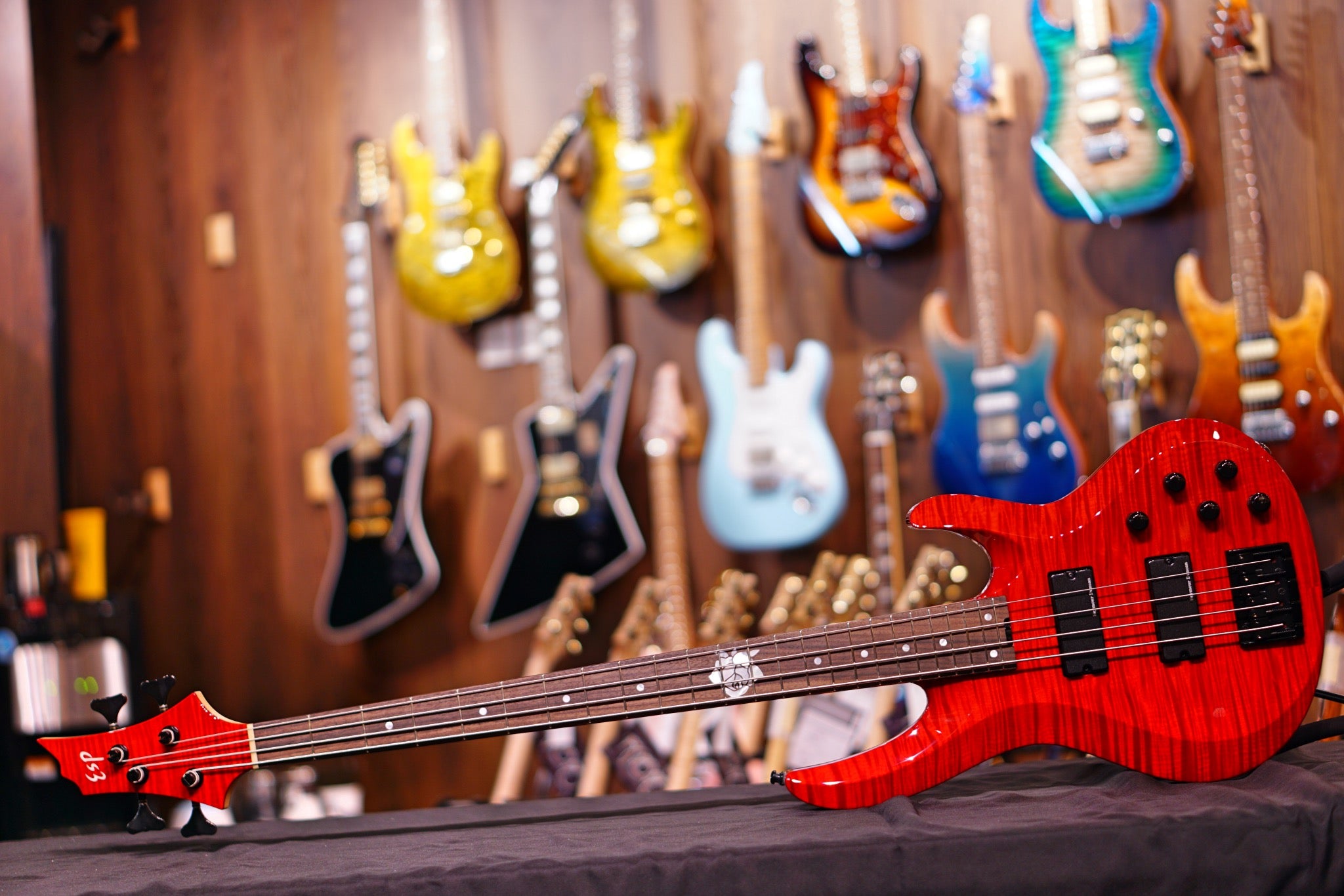 ESP Bass BTL LISA II *Limited edition* - HIENDGUITAR ESP GUITAR