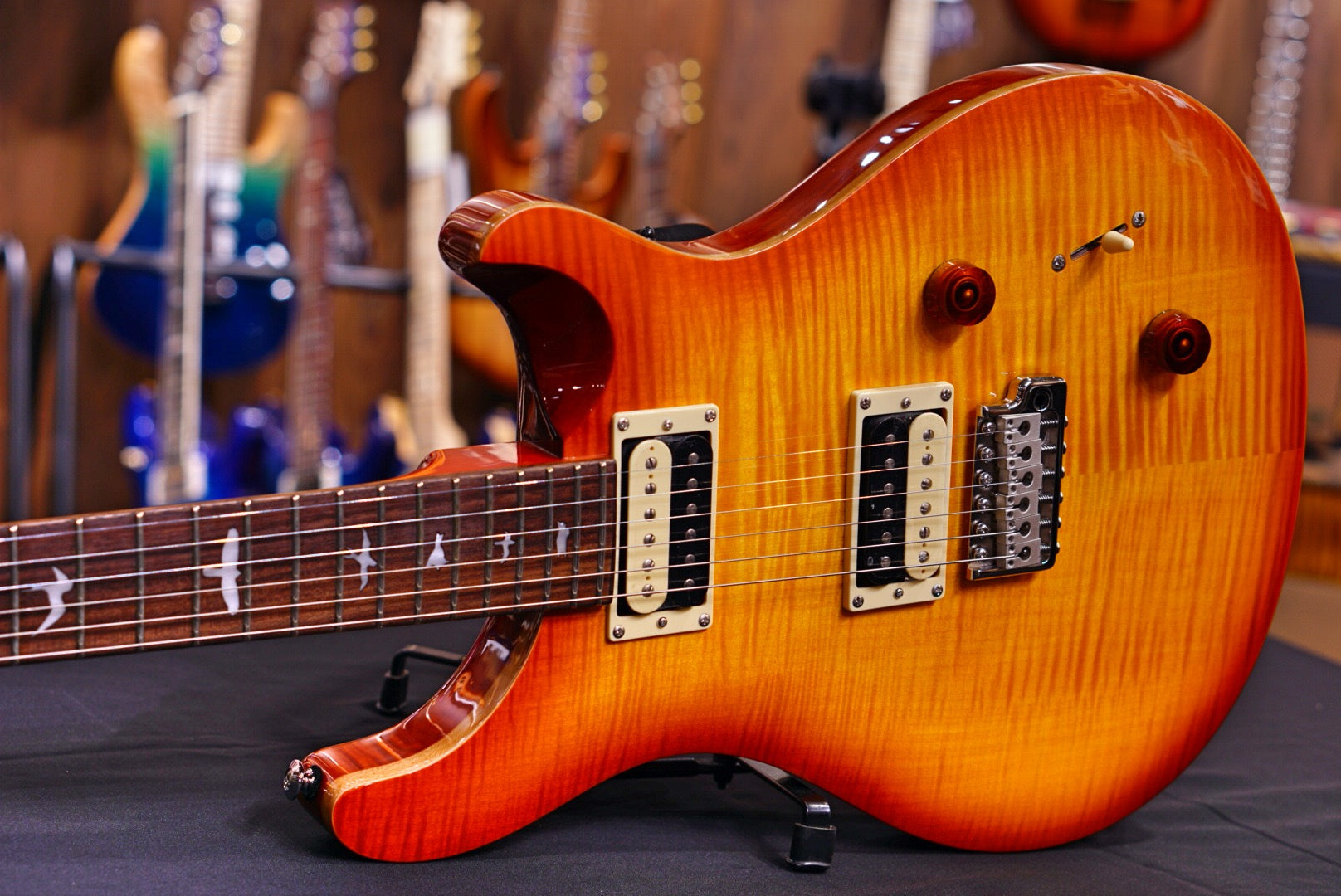 PRS SE Custom 22 - Vintage Sunburst - HIENDGUITAR PRS SE GUITAR
