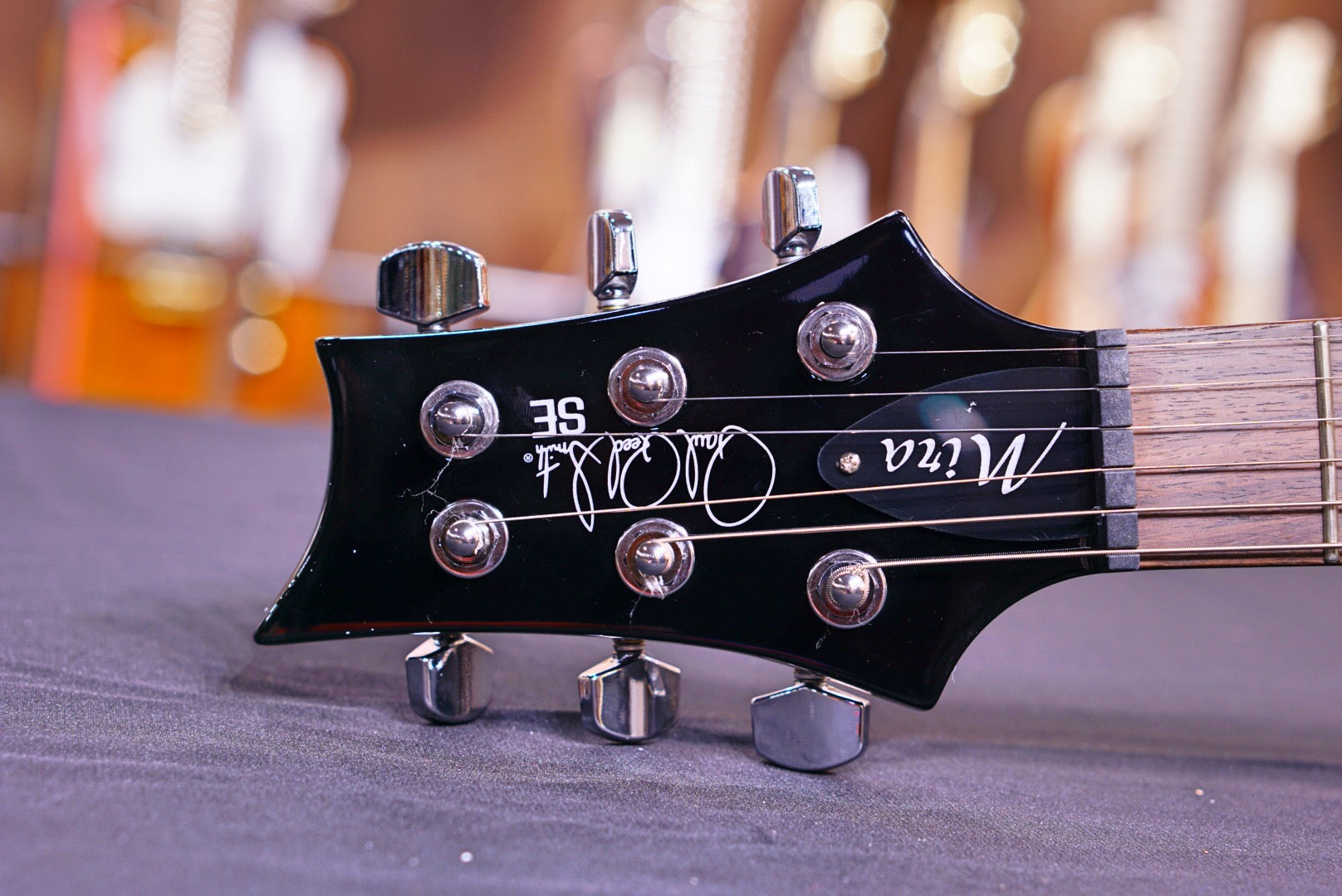 PRS SE Mira - Black - HIENDGUITAR PRS SE GUITAR