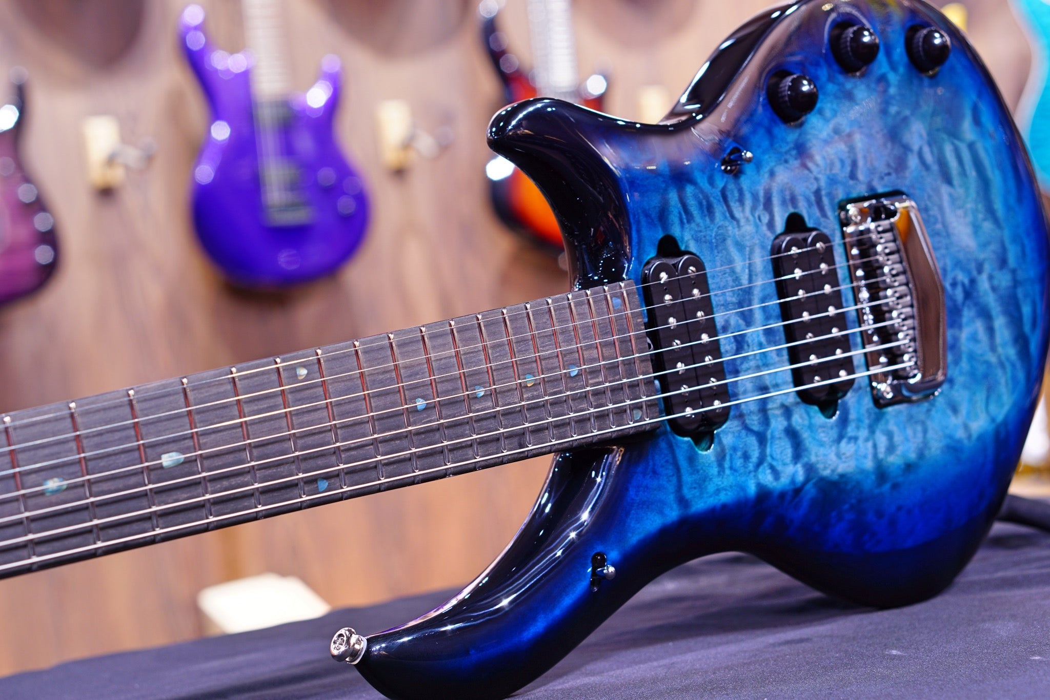 Ernie Ball Music Man John Petrucci Majesty 7 Hydrospace m014958 - HIENDGUITAR Musicman GUITAR