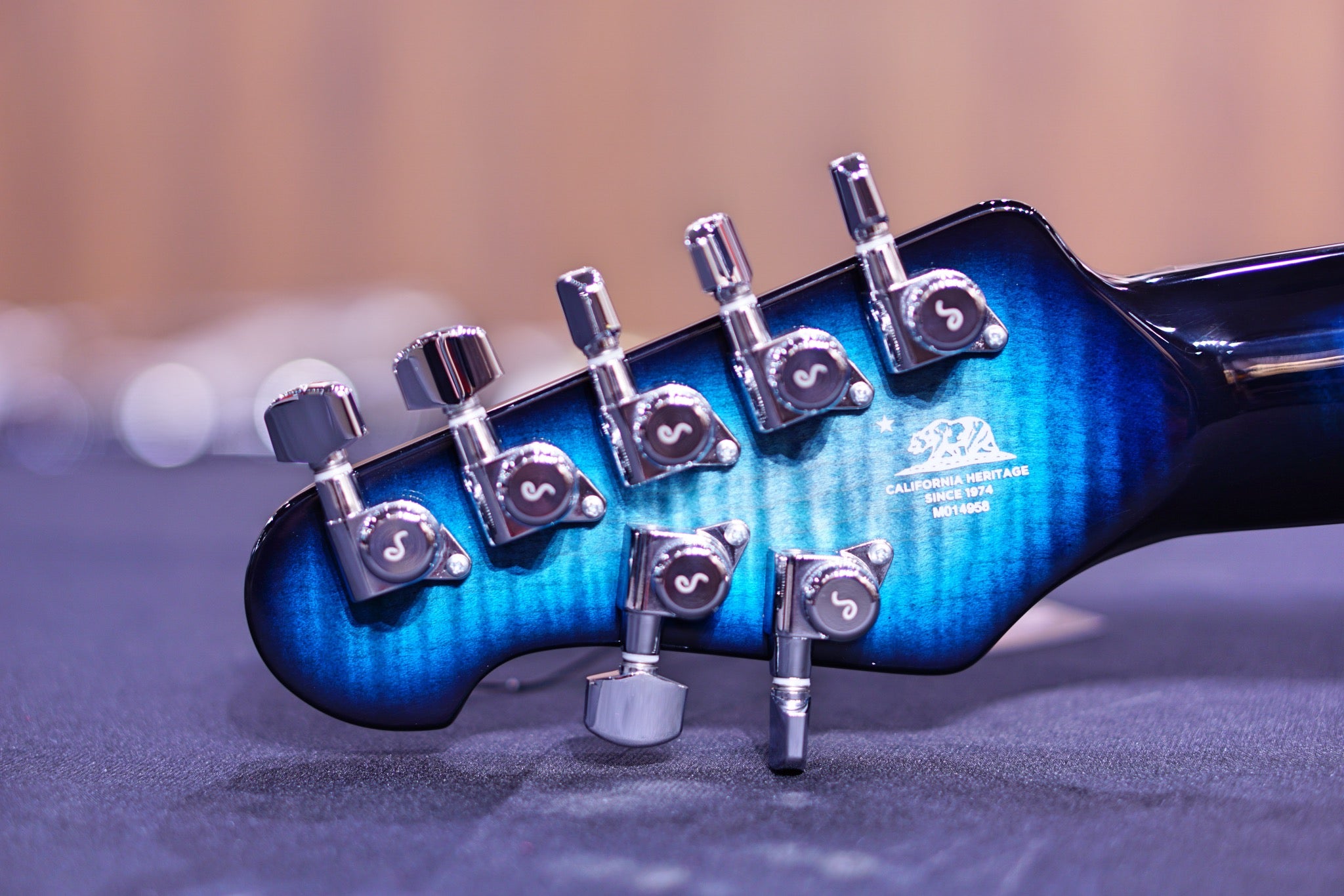 Ernie Ball Music Man John Petrucci Majesty 7 Hydrospace m014958 - HIENDGUITAR Musicman GUITAR