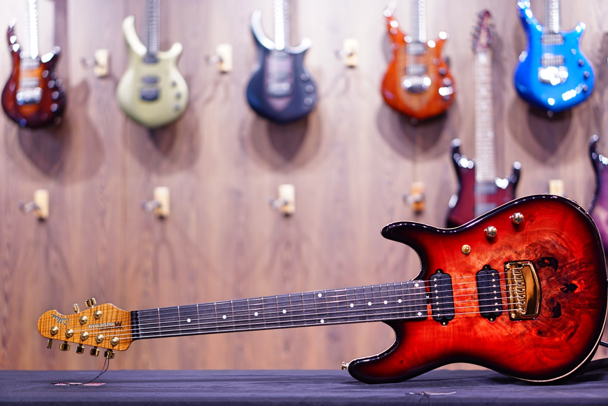 Ernie Ball Music man Cutlass HH Trem - 7 String - Jason Richardson - Rorschach Red - s06986 - HIENDGUITAR Musicman GUITAR