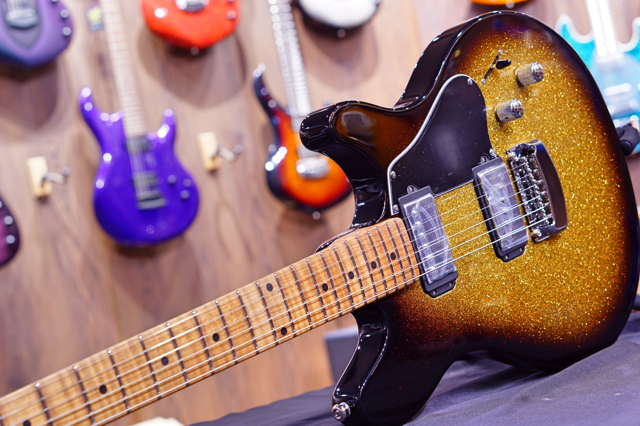 Ernie Ball Music Man Valentine Tremolo Electric Guitar - Tobacco Sparkle H00936 - HIENDGUITAR Musicman GUITAR