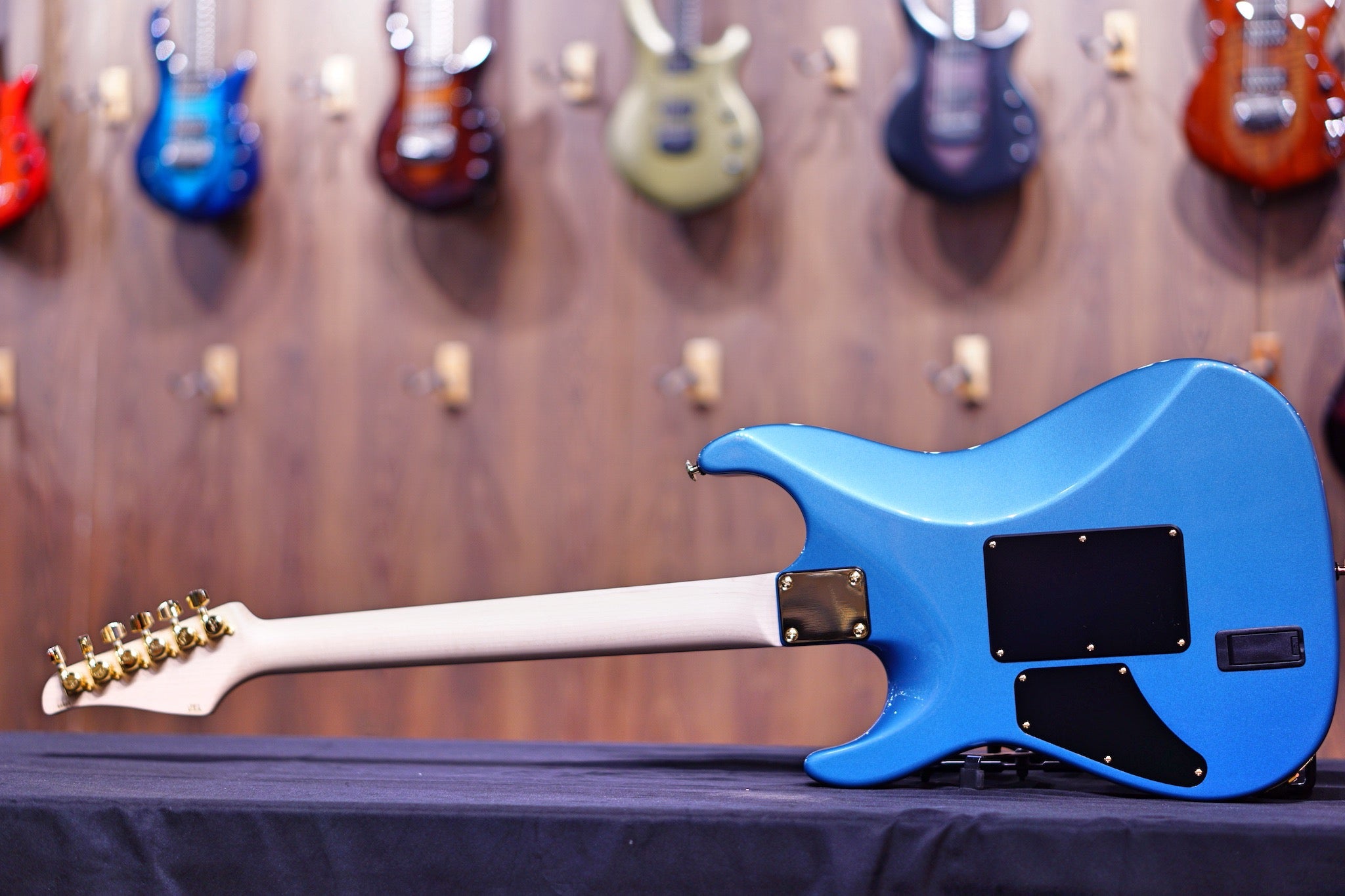 Suhr standard legacy Limited Edition Pelham Blue 66063 - HIENDGUITAR SUHR GUITAR