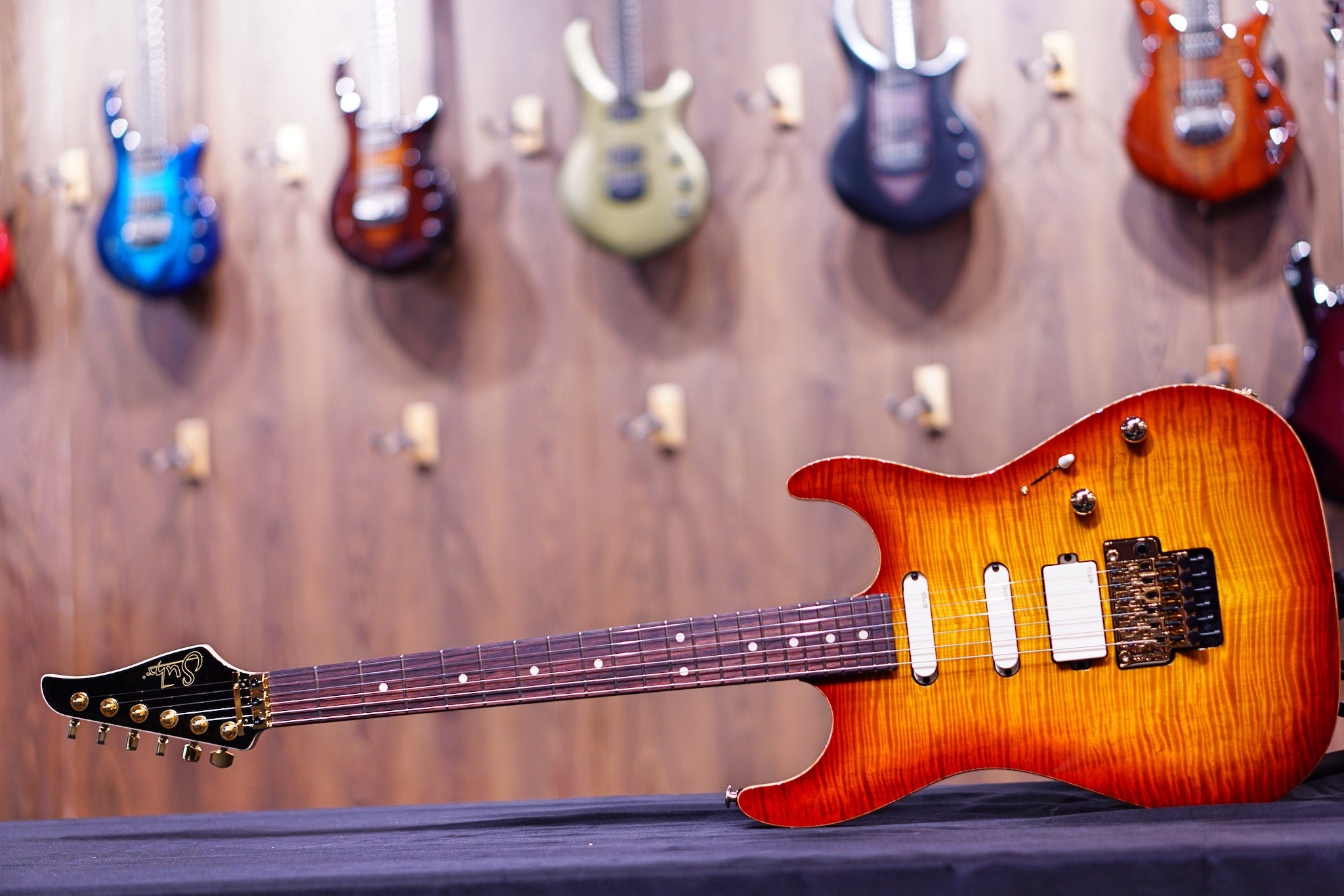 Suhr standard legacy Limited Edition Floyd aged cherry 66061 - HIENDGUITAR SUHR GUITAR