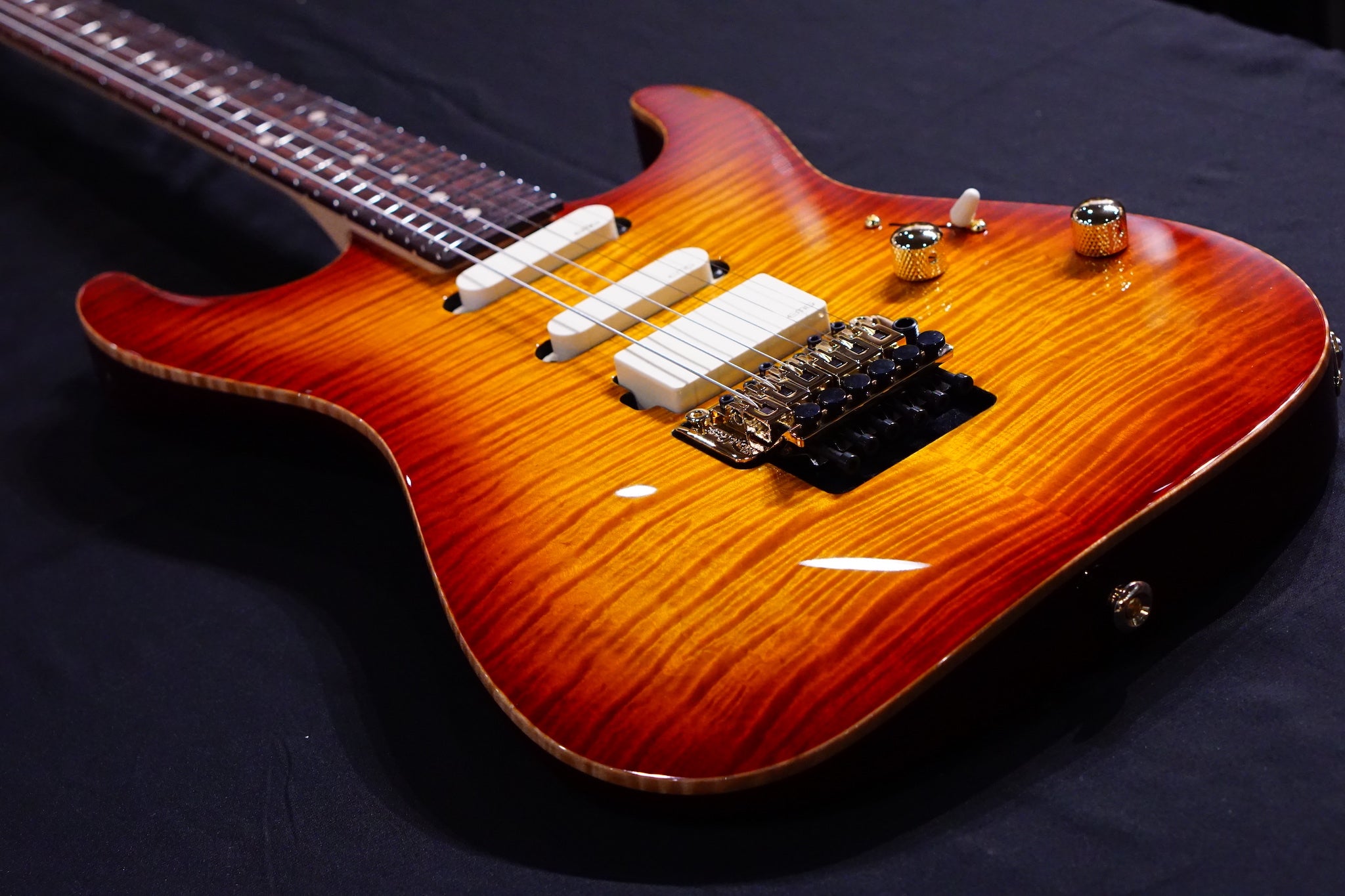 Suhr standard legacy Limited Edition Floyd aged cherry 66061 - HIENDGUITAR SUHR GUITAR