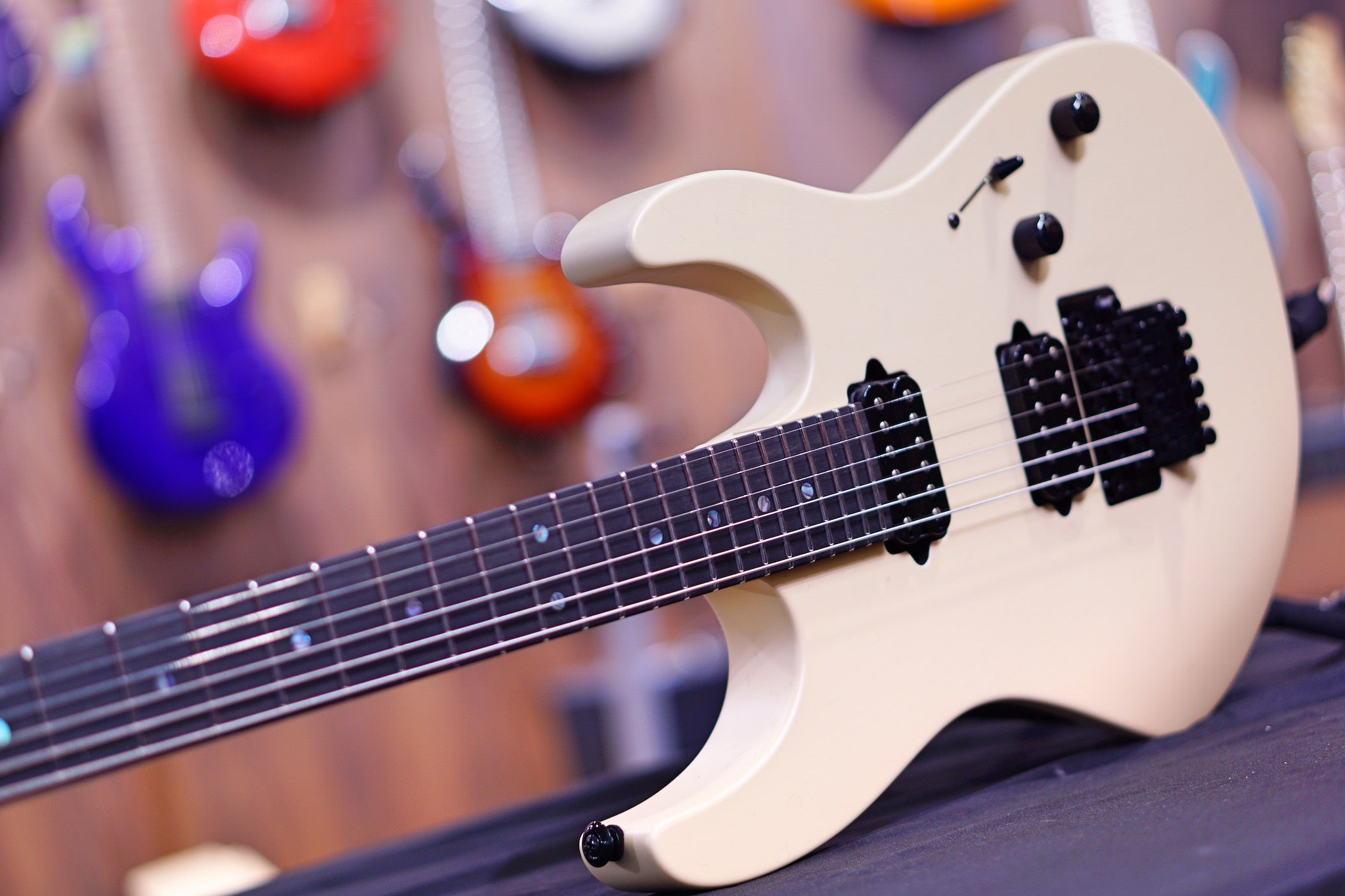 Suhr Modern Terra Limited Edition desert sand floyd 66046 - HIENDGUITAR SUHR GUITAR