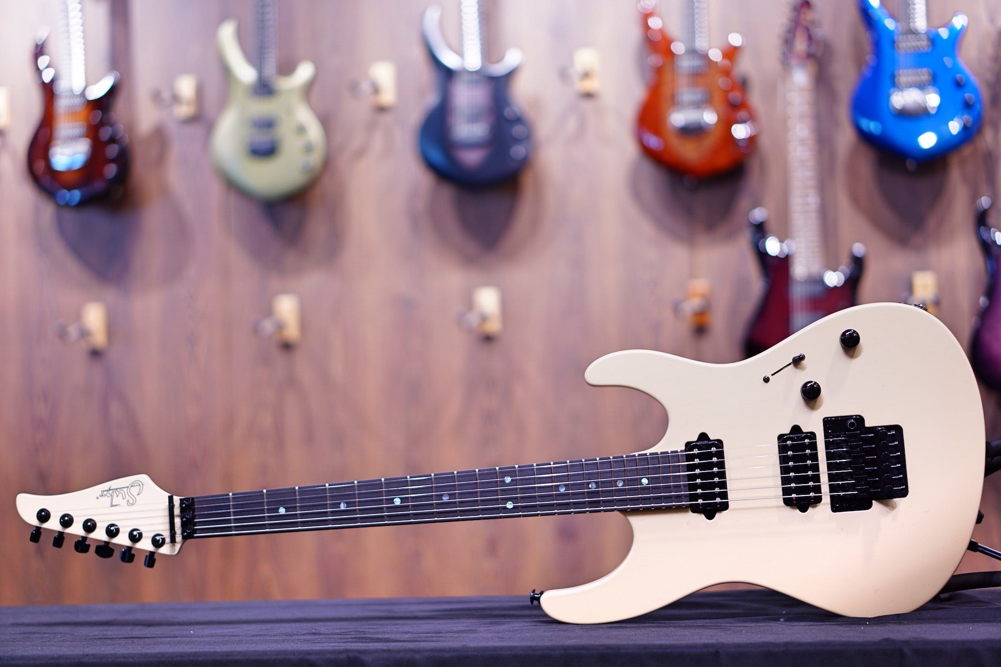 Suhr Modern Terra Limited Edition desert sand floyd 66046 - HIENDGUITAR SUHR GUITAR