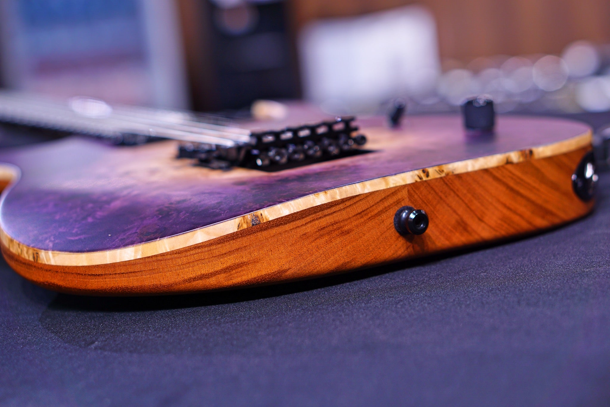 Mayones Duvell Elite Pro 6 Trans natural fade purple burst out satine DF2108606 - HIENDGUITAR mayones GUITAR