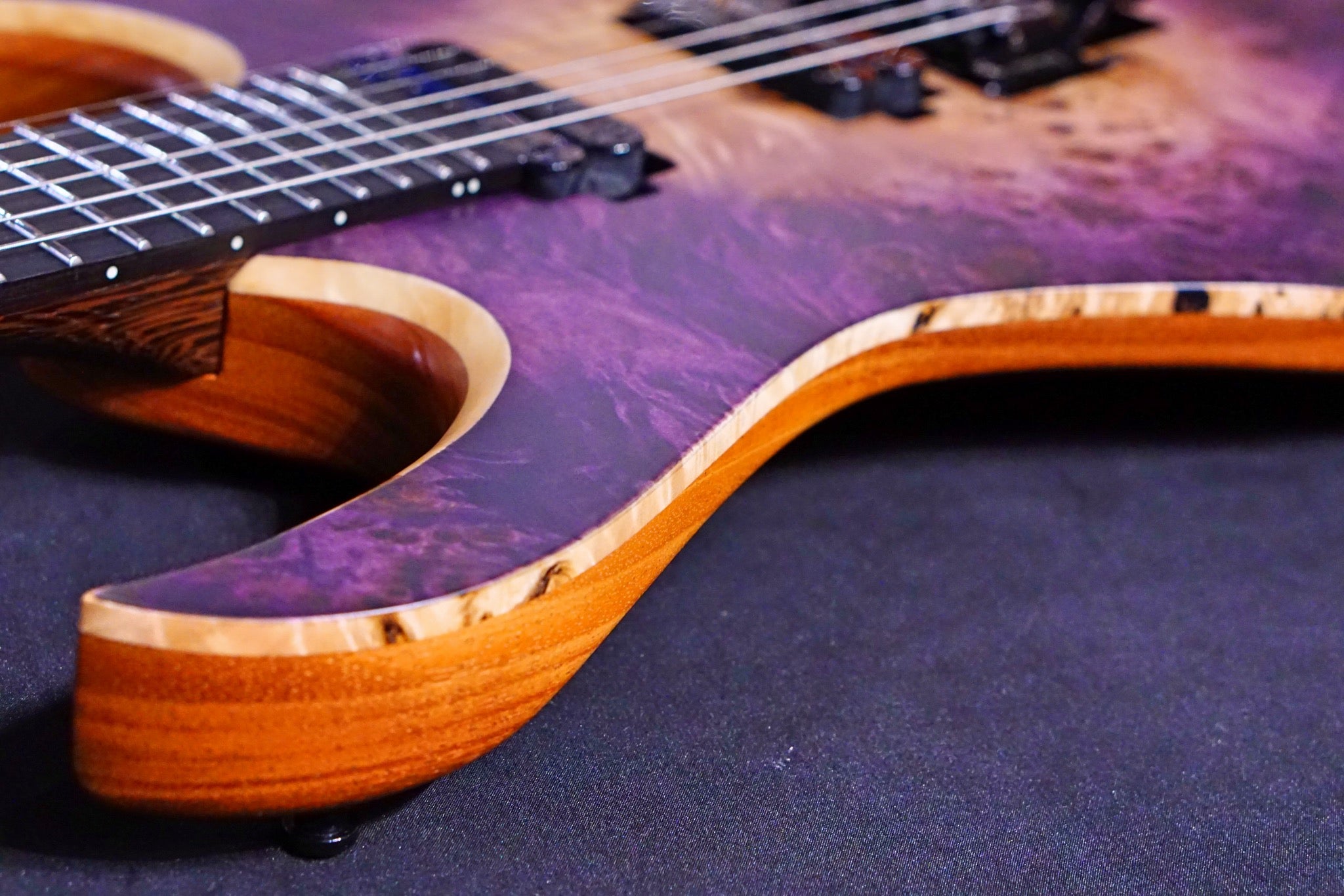 Mayones Duvell Elite Pro 6 Trans natural fade purple burst out satine DF2108606 - HIENDGUITAR mayones GUITAR
