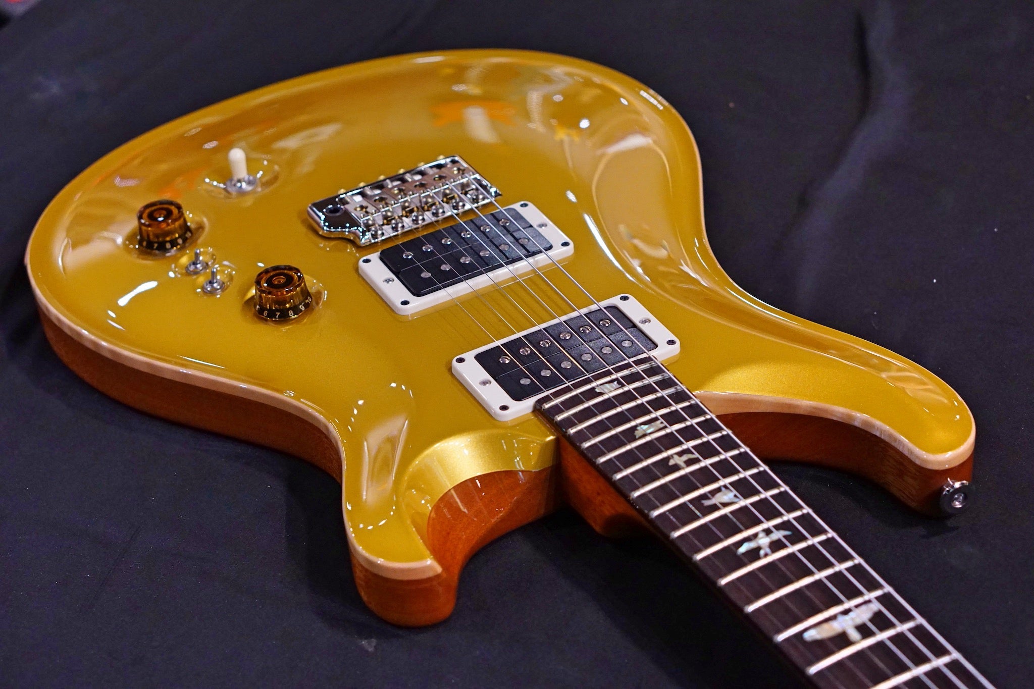 PRS 35th Anniversary Custom 24 - Gold Top with Pattern Regular Neck 0327742 - HIENDGUITAR PRS GUITAR