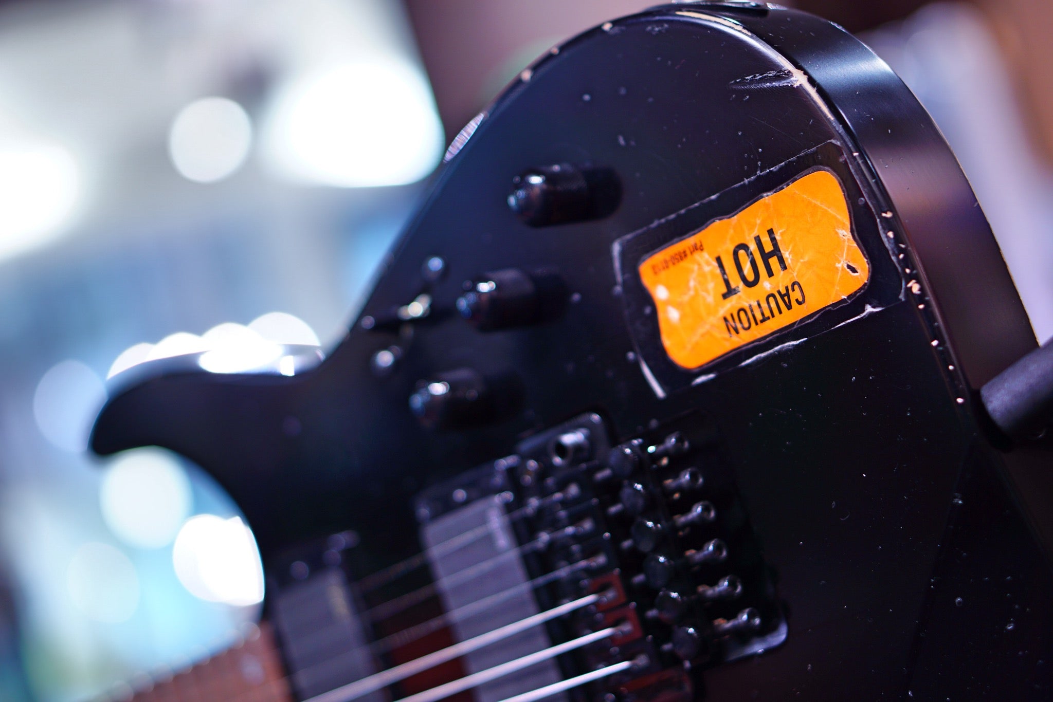 ESP KH-2 VINTAGE DISTRESSED BLACK KIRK HAMMETT E7061202 - HIENDGUITAR ESP GUITAR