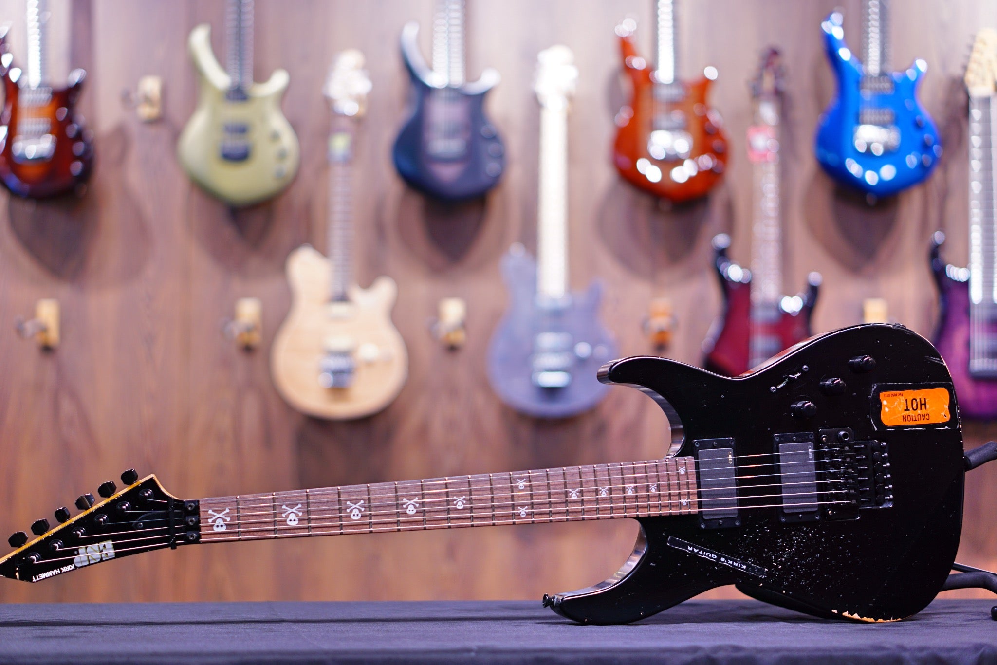 ESP KH-2 VINTAGE DISTRESSED BLACK KIRK HAMMETT E7061202 - HIENDGUITAR ESP GUITAR