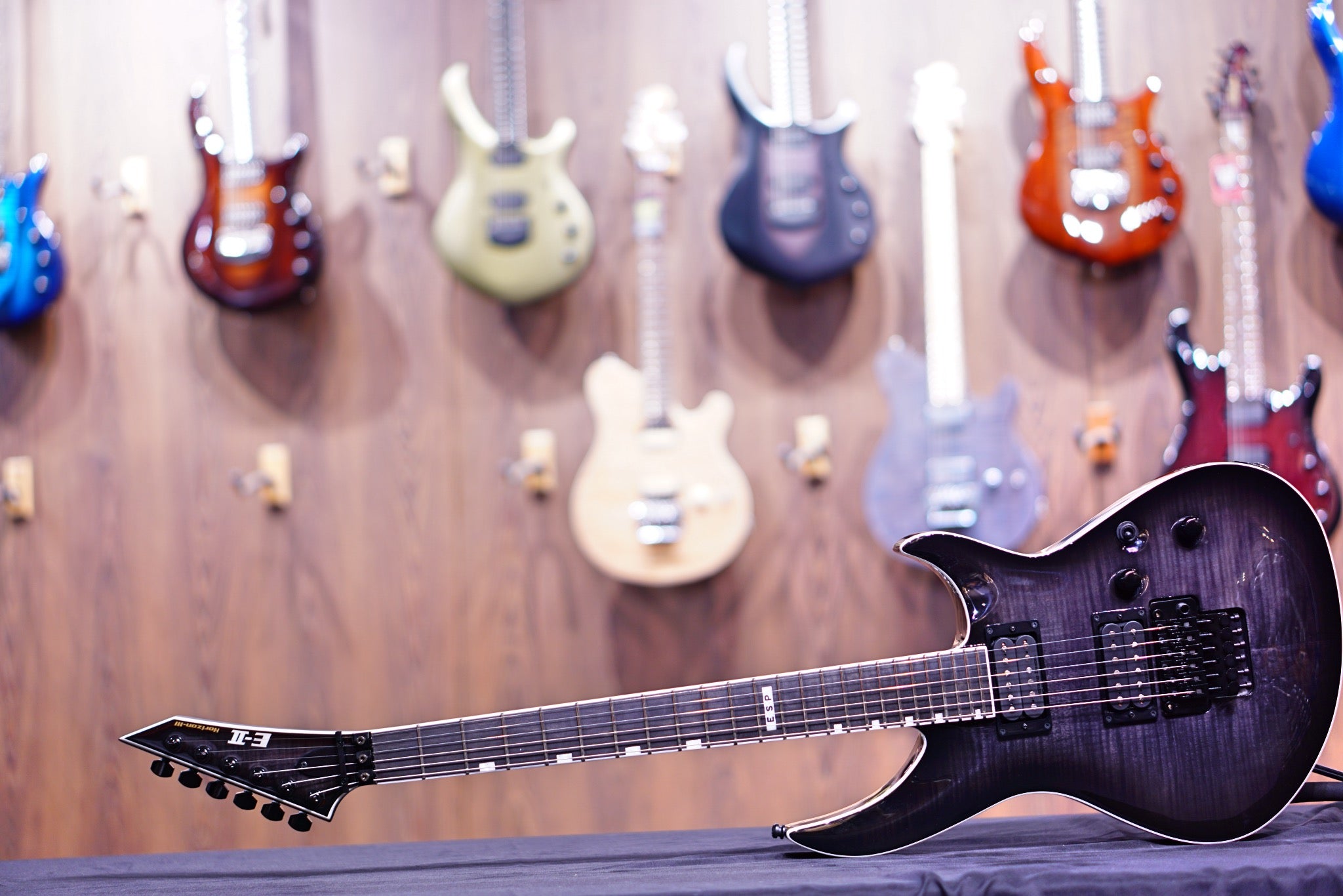 ESP E-II HORIZON-III FR SEE THRU BLACK SUNBURST ES0730213 - HIENDGUITAR E-II GUITAR