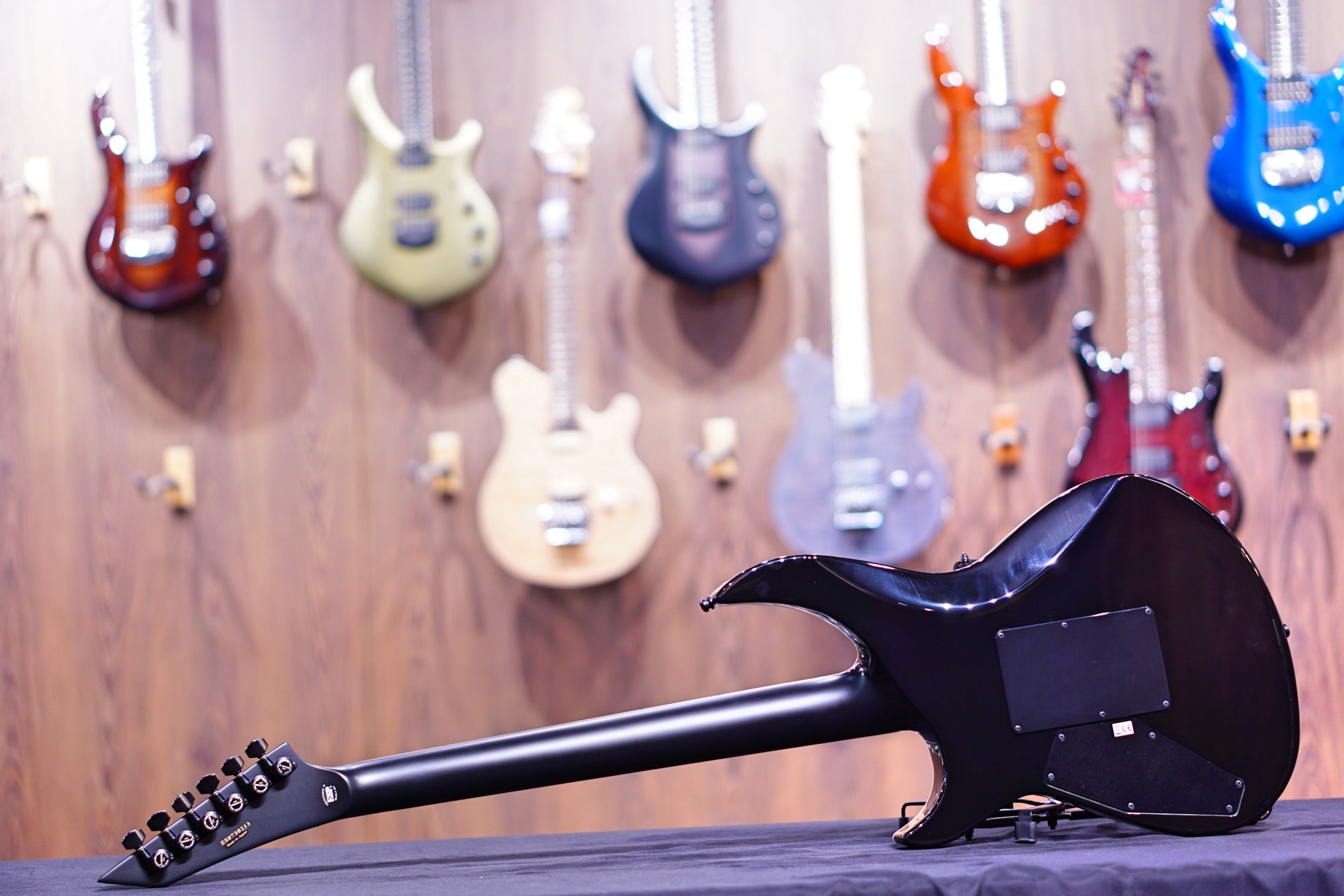 ESP E-II HORIZON-III FR SEE THRU BLACK SUNBURST ES0730213 - HIENDGUITAR E-II GUITAR