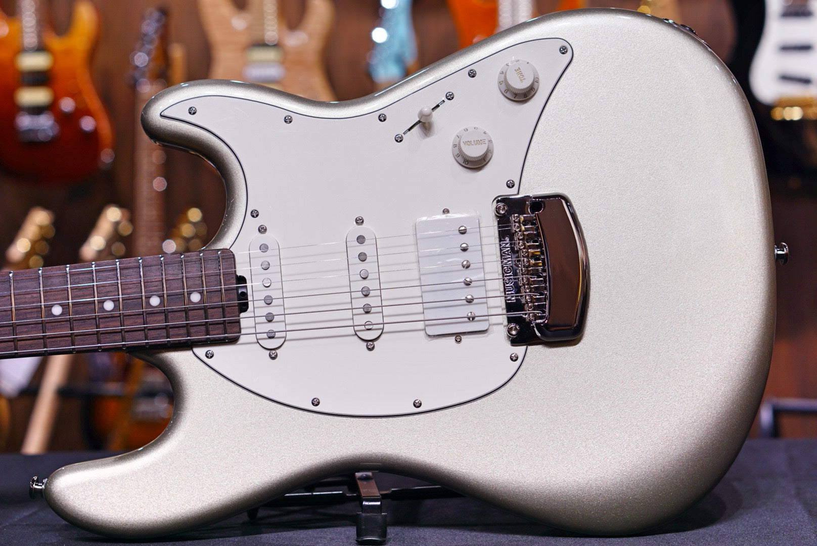 Ernie Ball Music Man Cutlass HSS - Ghostwood G98217 - HIENDGUITAR Musicman GUITAR