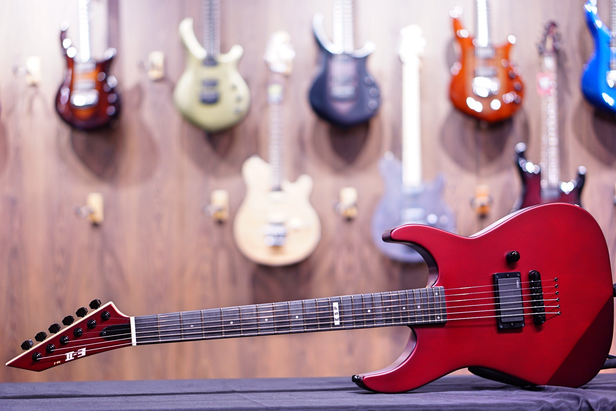 ESP E-II M-I THRU NT DEEP CANDY APPLE RED ES8233203 - HIENDGUITAR E-II GUITAR