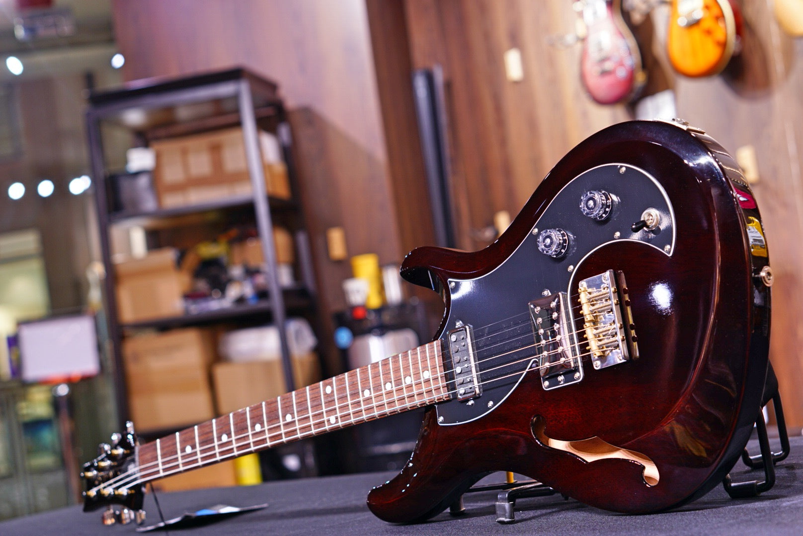 PRS S2 Vela Semi-Hollow - Vintage Cherry S2043496 - HIENDGUITAR PRS GUITAR