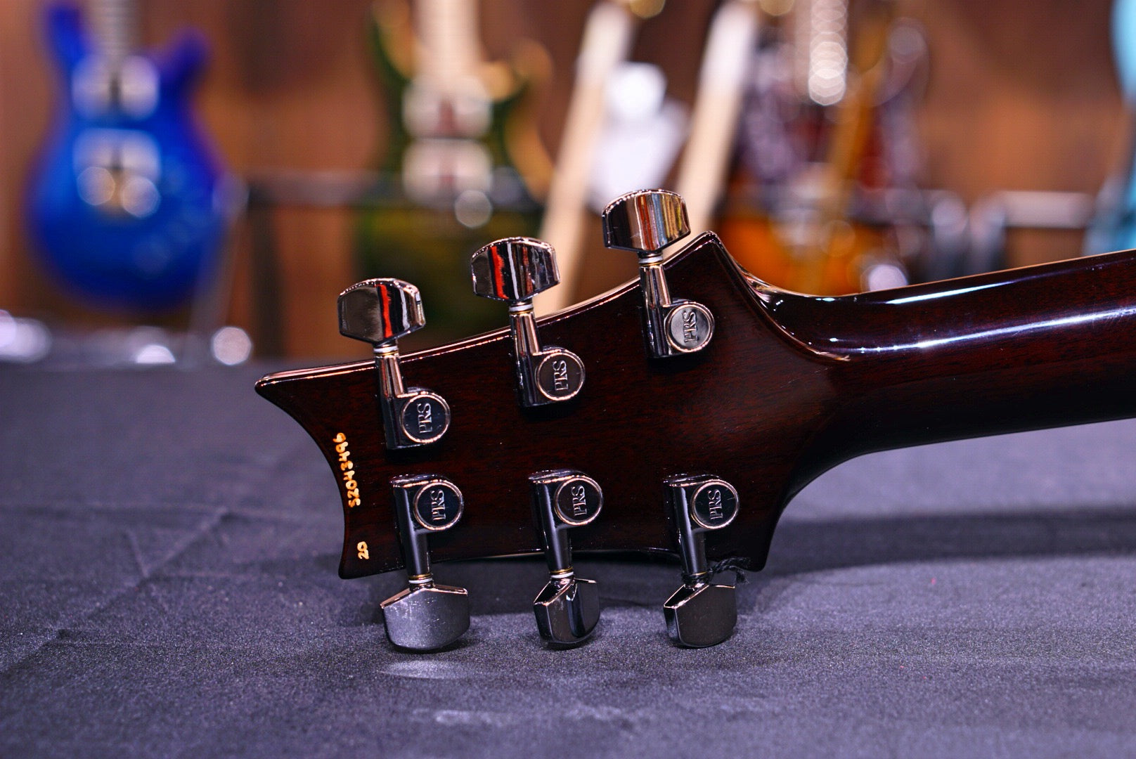 PRS S2 Vela Semi-Hollow - Vintage Cherry S2043496 - HIENDGUITAR PRS GUITAR