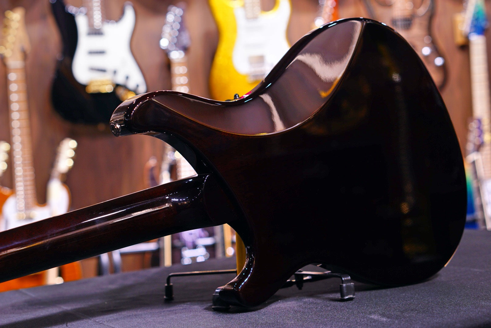 PRS S2 Vela Semi-Hollow - Vintage Cherry S2043496 - HIENDGUITAR PRS GUITAR