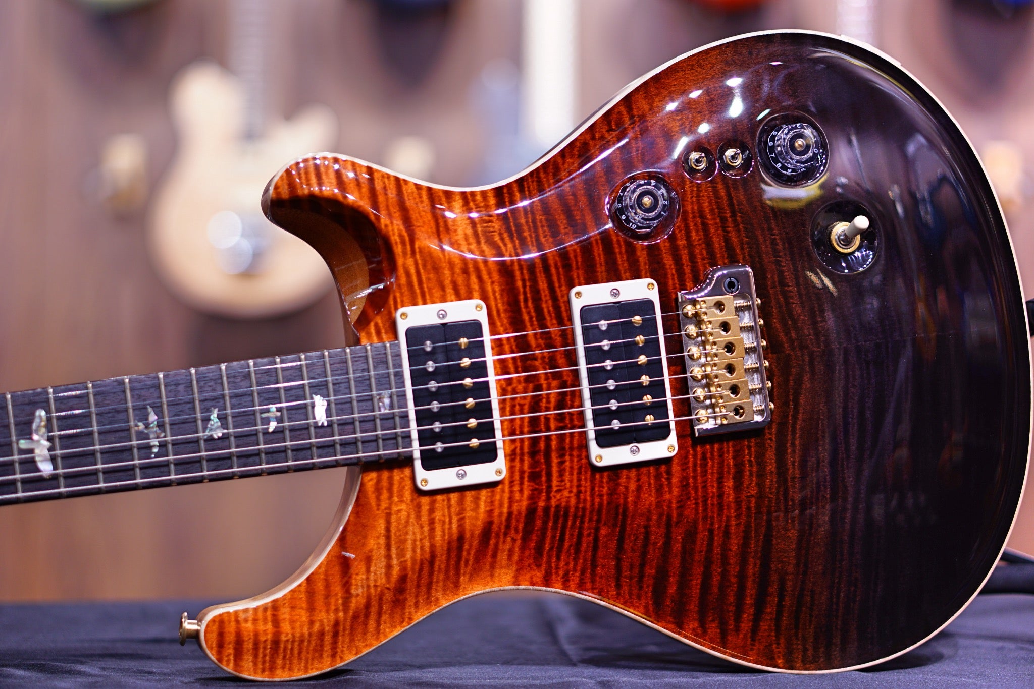 PRS 35th Anniversary Custom 24 - Fire Red / Gray Black Fade 10top Regular Neck 0329890 - HIENDGUITAR PRS GUITAR