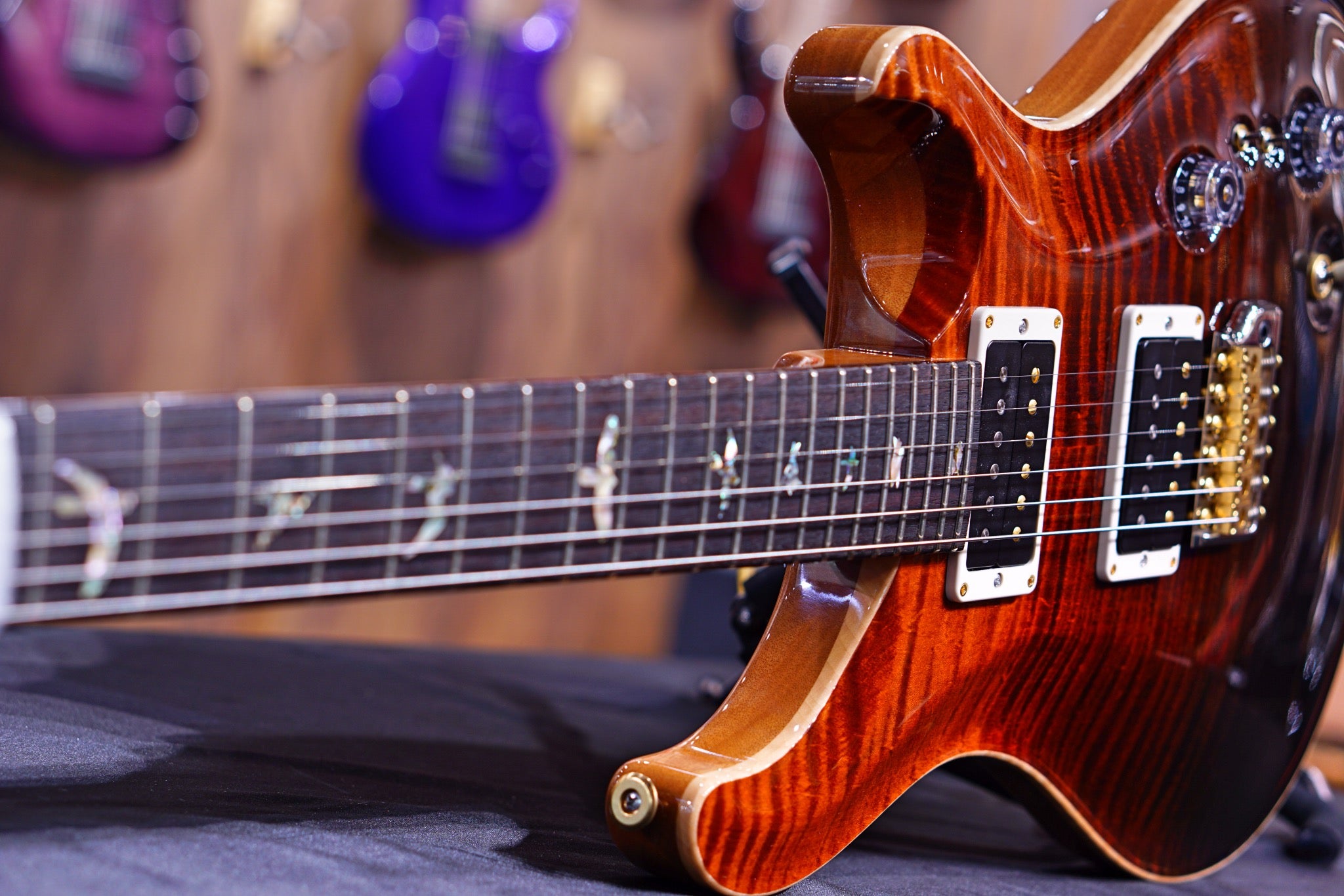 PRS 35th Anniversary Custom 24 - Fire Red / Gray Black Fade 10top Regular Neck 0329890 - HIENDGUITAR PRS GUITAR