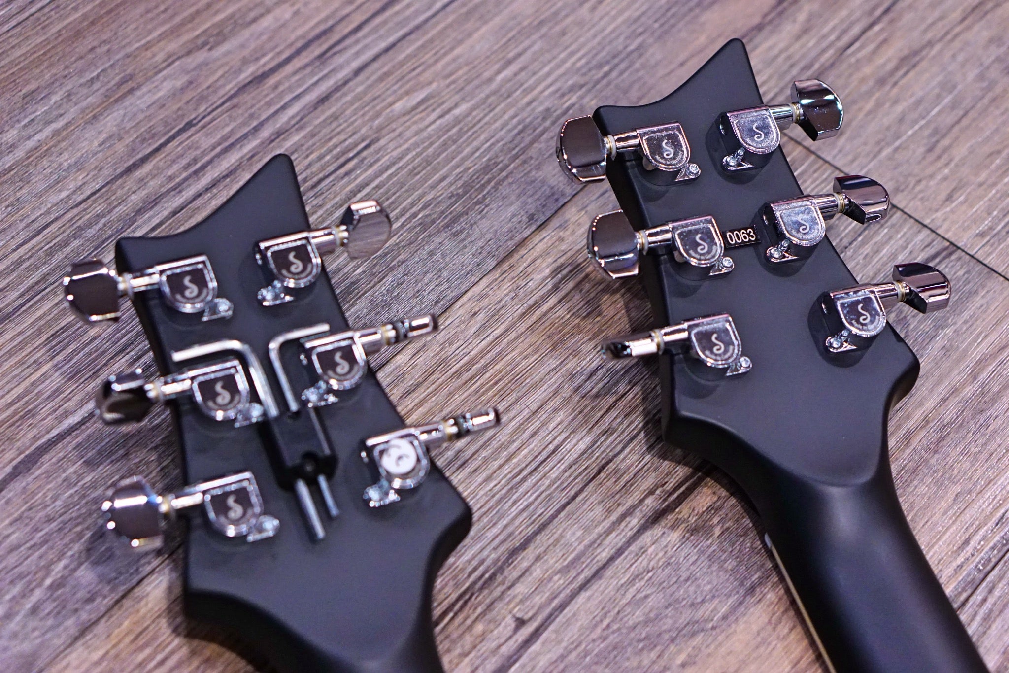 Vigier DoubleBfoot Ron Thal signature Black Matte 0063 - HIENDGUITAR Vigier GUITAR