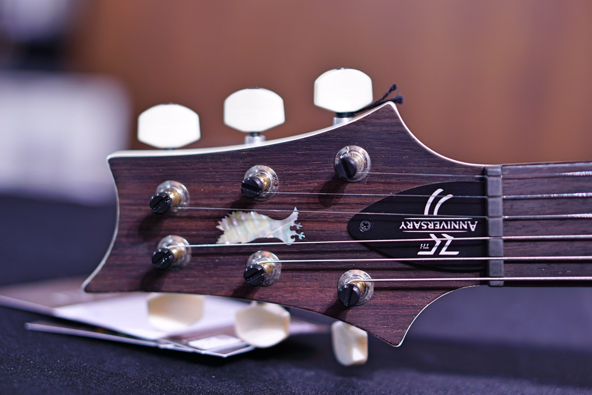 PRS 35th Anniversary Custom 24 - antique white with Pattern Thin Neck 0329550 - HIENDGUITAR PRS GUITAR