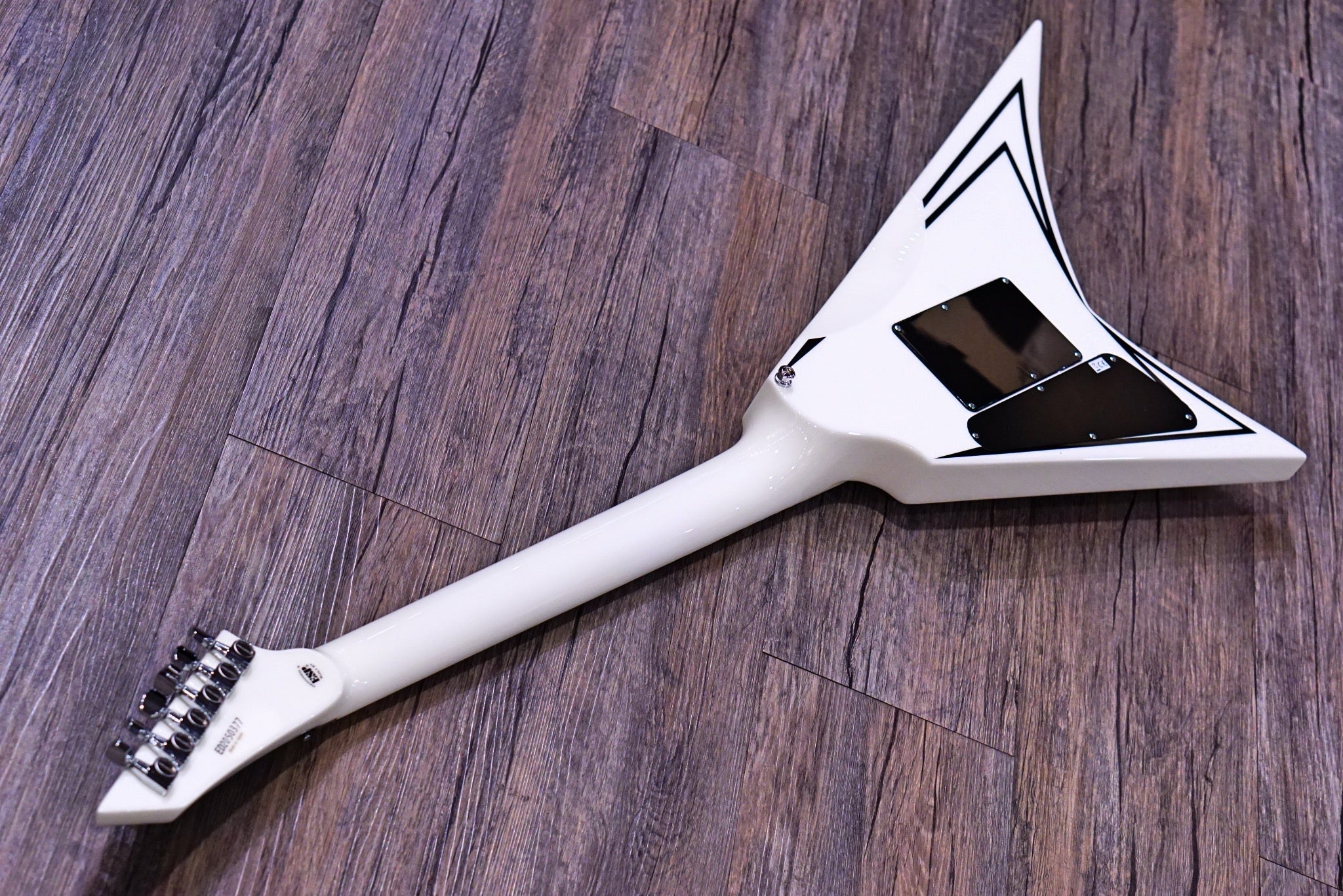 ESP Edwards Alexi E-SCYTHE - HIENDGUITAR EDWARDS GUITAR