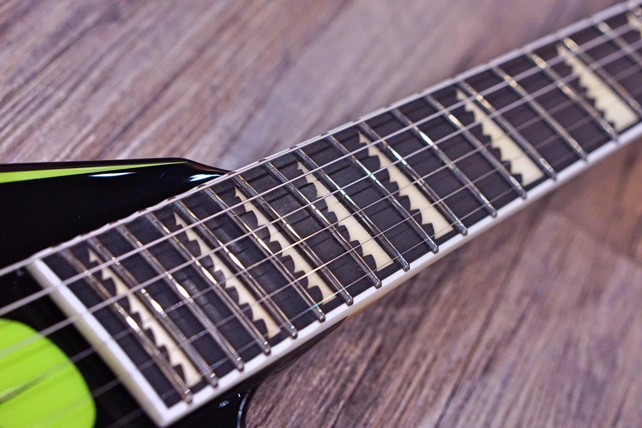 ESP Edwards Alexi Greeny ED2120377 - HIENDGUITAR EDWARDS GUITAR