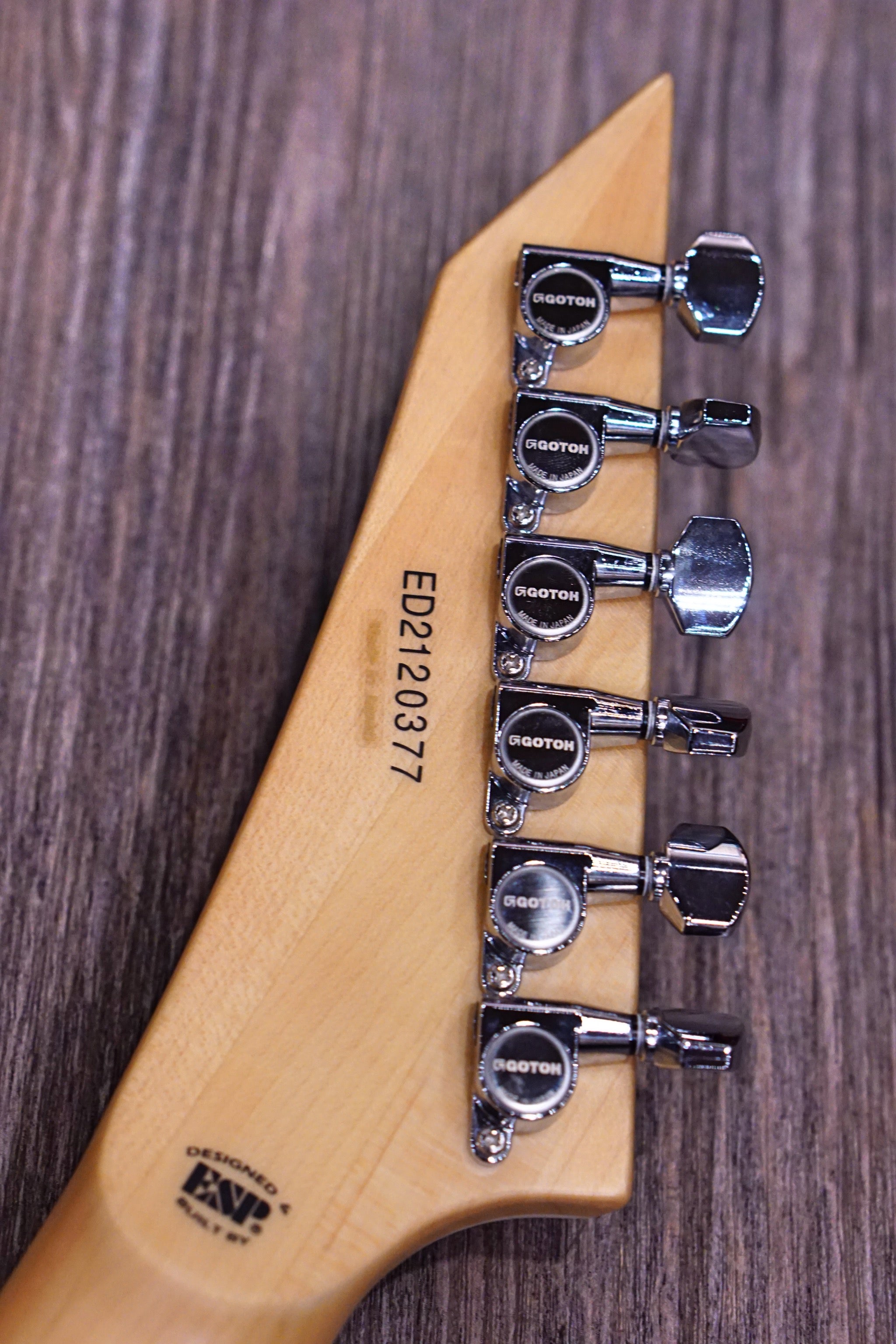 ESP Edwards Alexi Greeny ED2120377 - HIENDGUITAR EDWARDS GUITAR