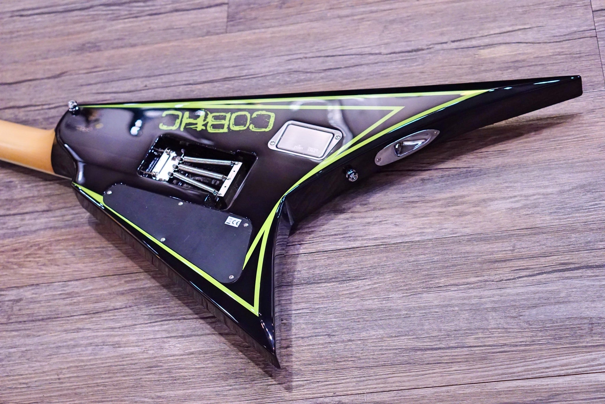 ESP Edwards Alexi Greeny ED2120377 - HIENDGUITAR EDWARDS GUITAR