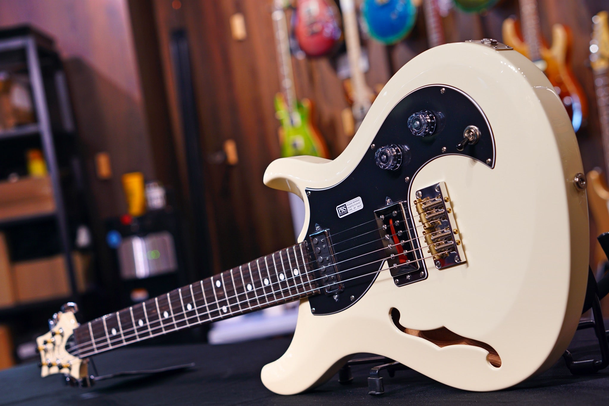 PRS S2 Vela Semi-Hollow - Antique White S2043539 - HIENDGUITAR PRS GUITAR