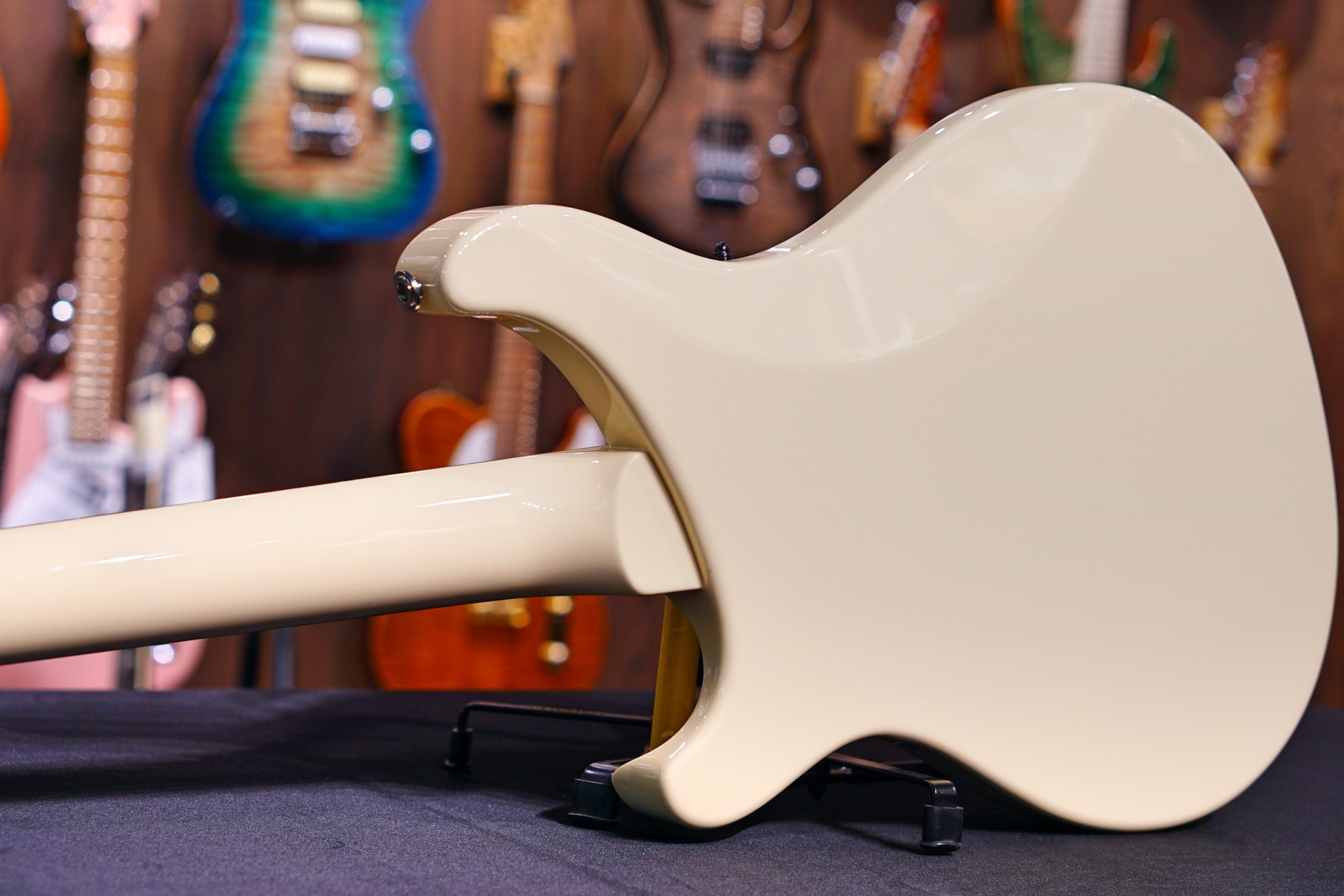 PRS S2 Vela Semi-Hollow - Antique White S2043539 - HIENDGUITAR PRS GUITAR