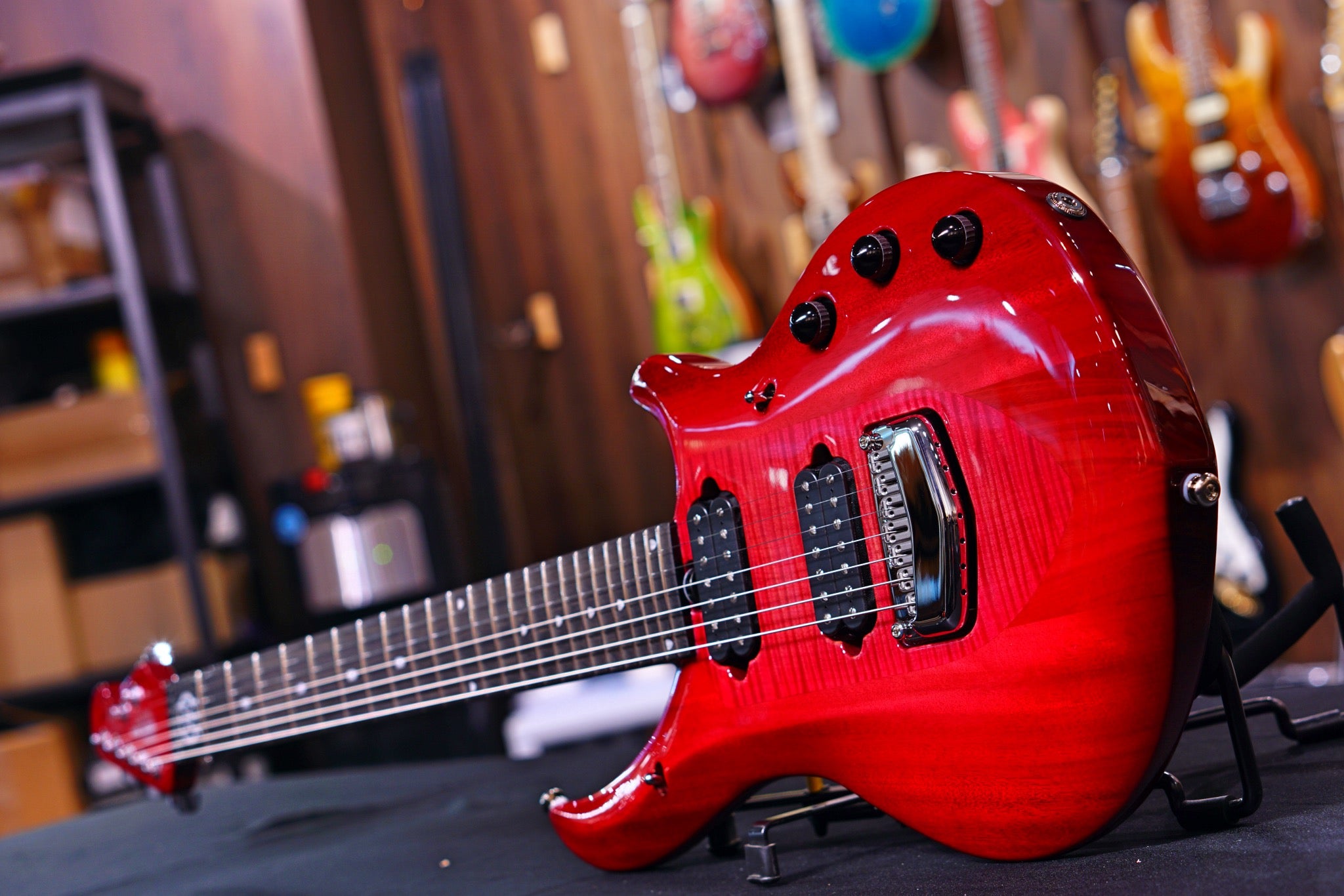 Ernie Ball Music Man John Petrucci Majesty 7 - Pink Sand M013535 - HIENDGUITAR Musicman GUITAR