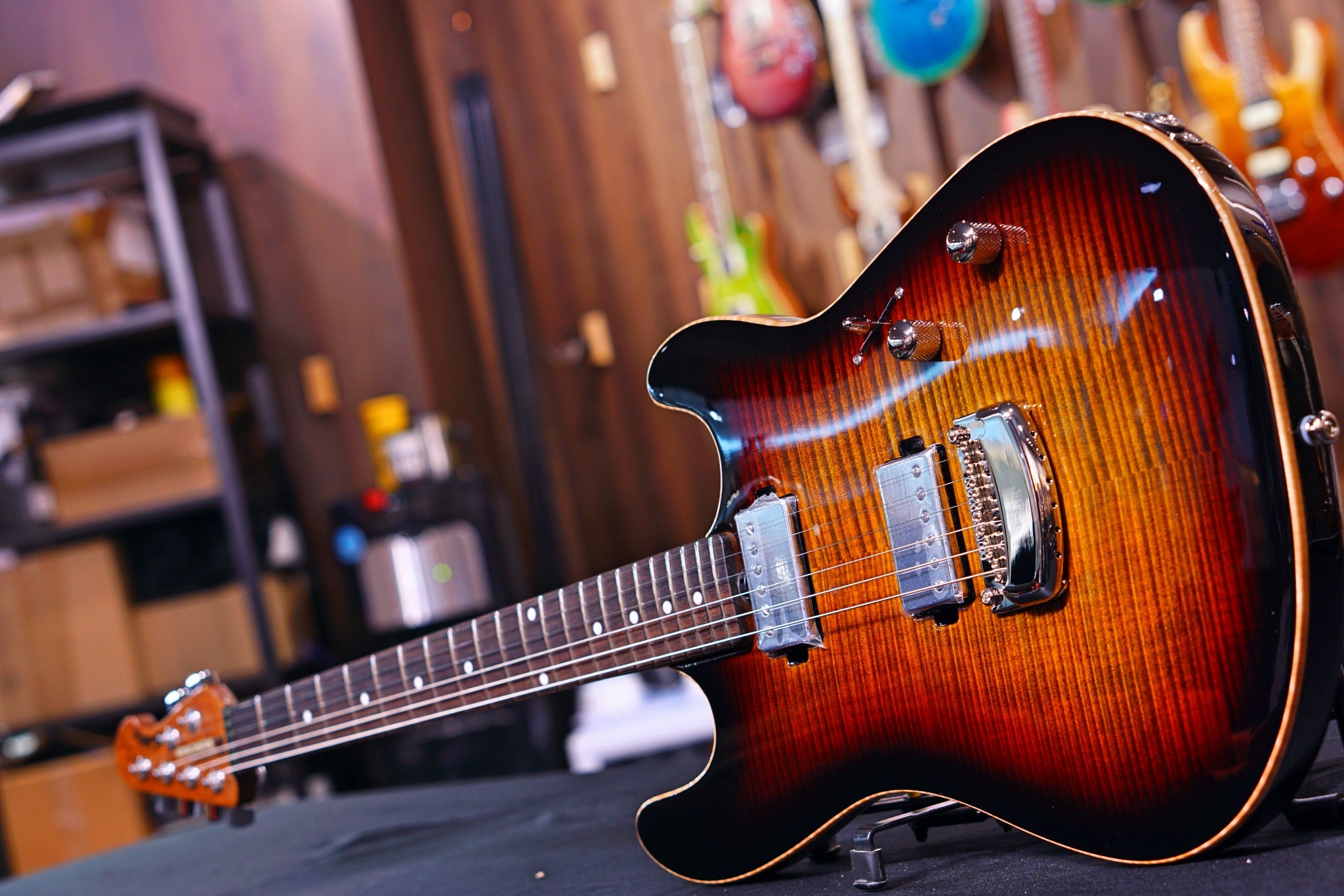 Ernie Ball Music Man Sabre - Boujee Burst G98116 - HIENDGUITAR Musicman GUITAR