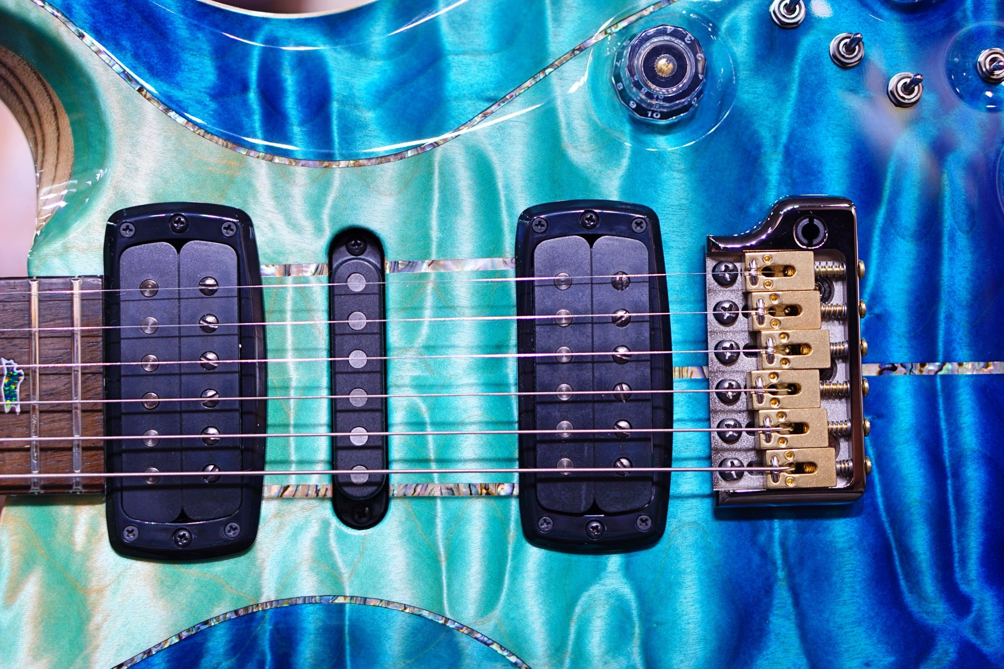 PRS Private stock Modern Eagle V PS#9248 Custom blue fade - HIENDGUITAR prs GUITAR